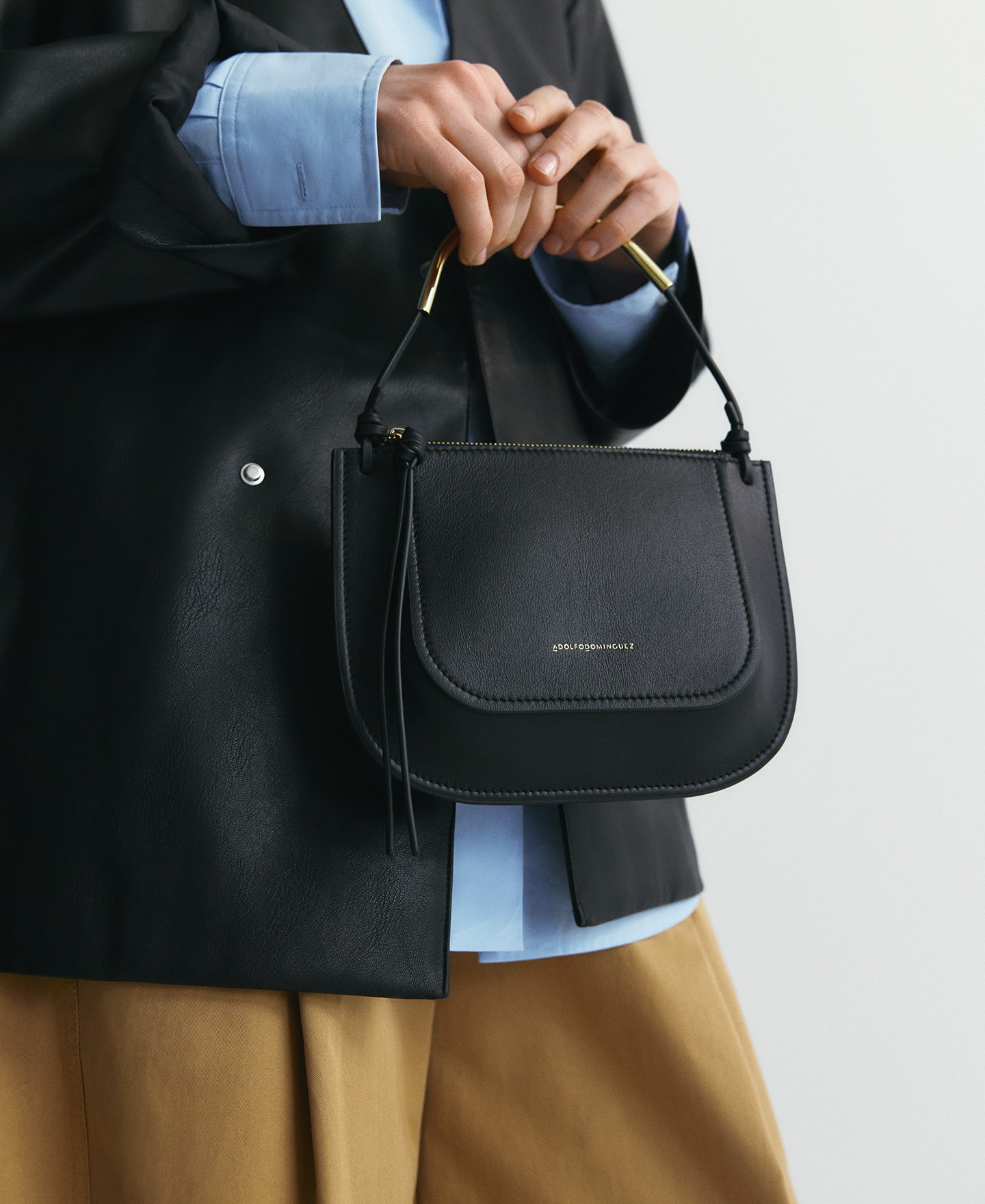 Dorna mini bag with metal handle image number 5