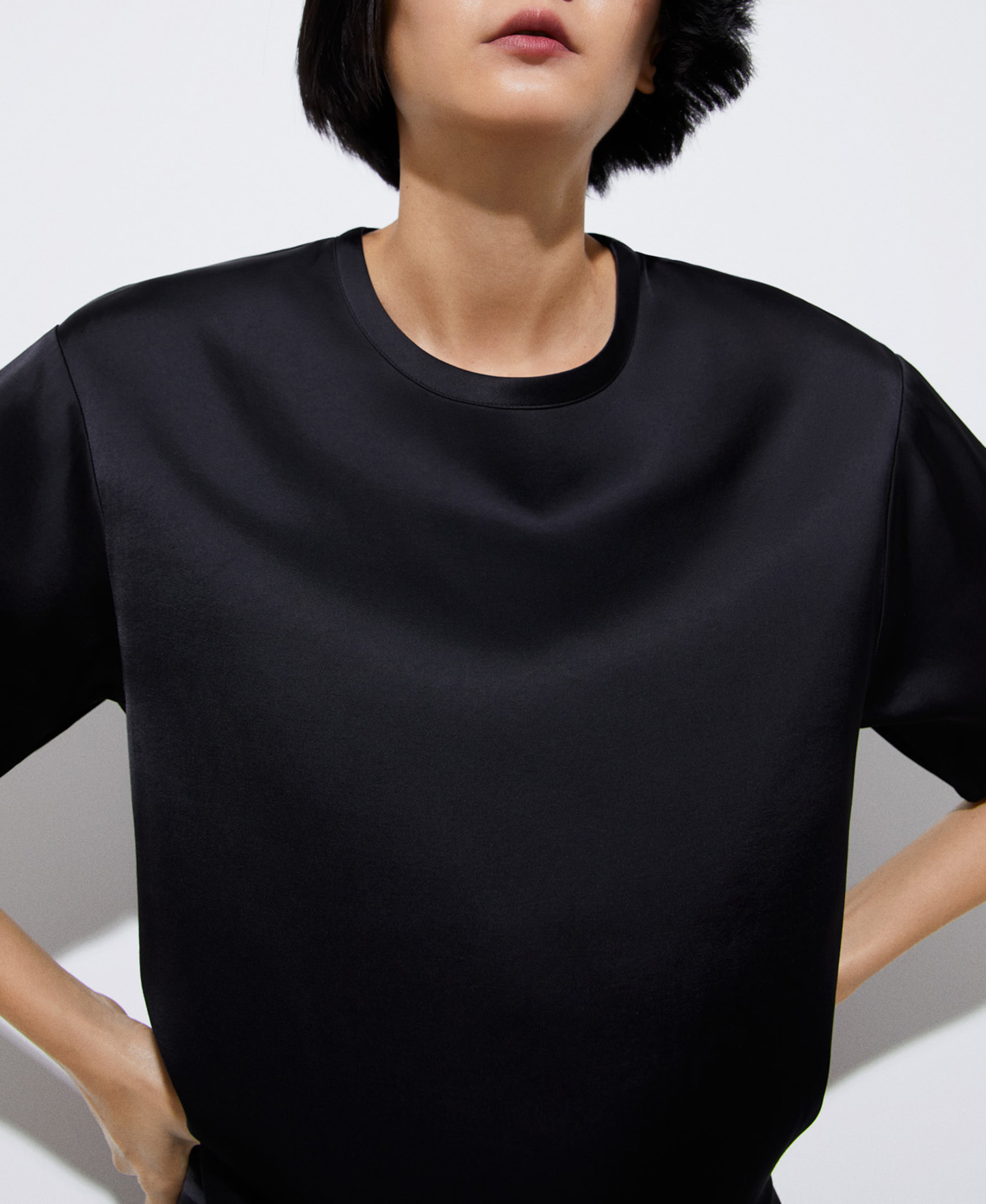 Viscose fabric blouse image number 3