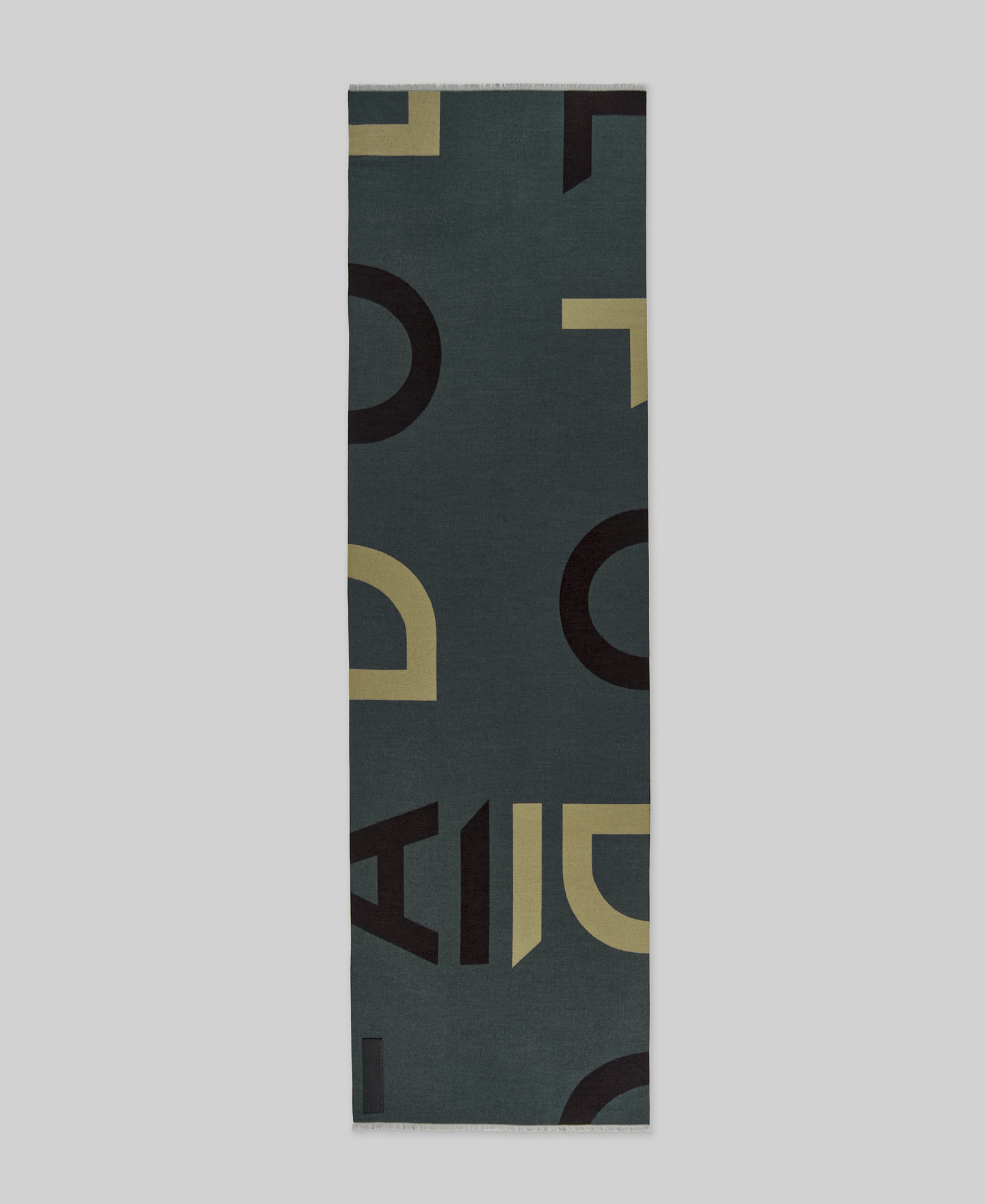 Jacquard maxi logo scarf woman image number 0