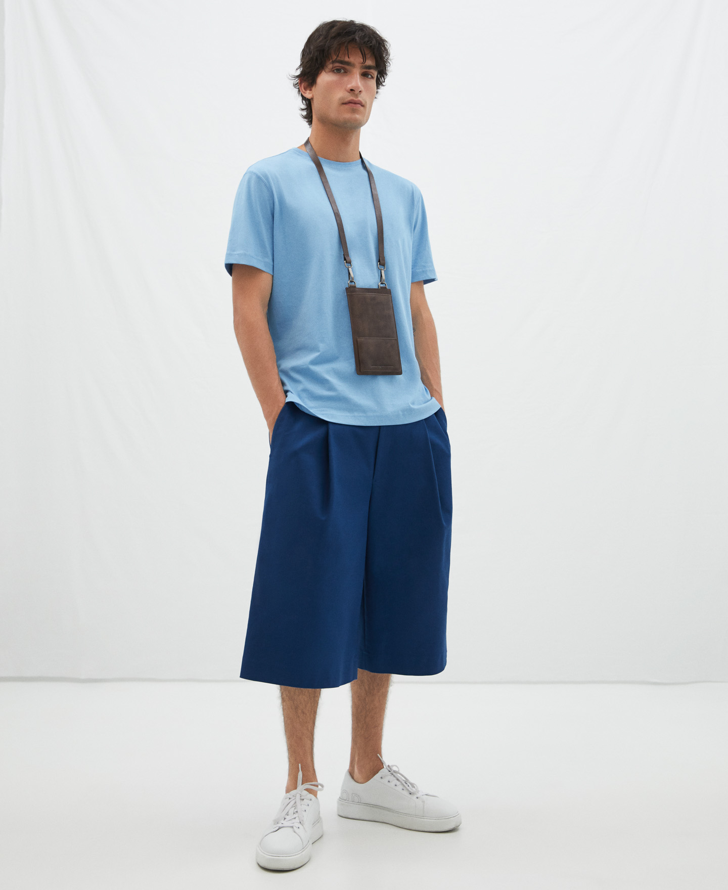 Organic cotton crew neck t-shirt image number 1