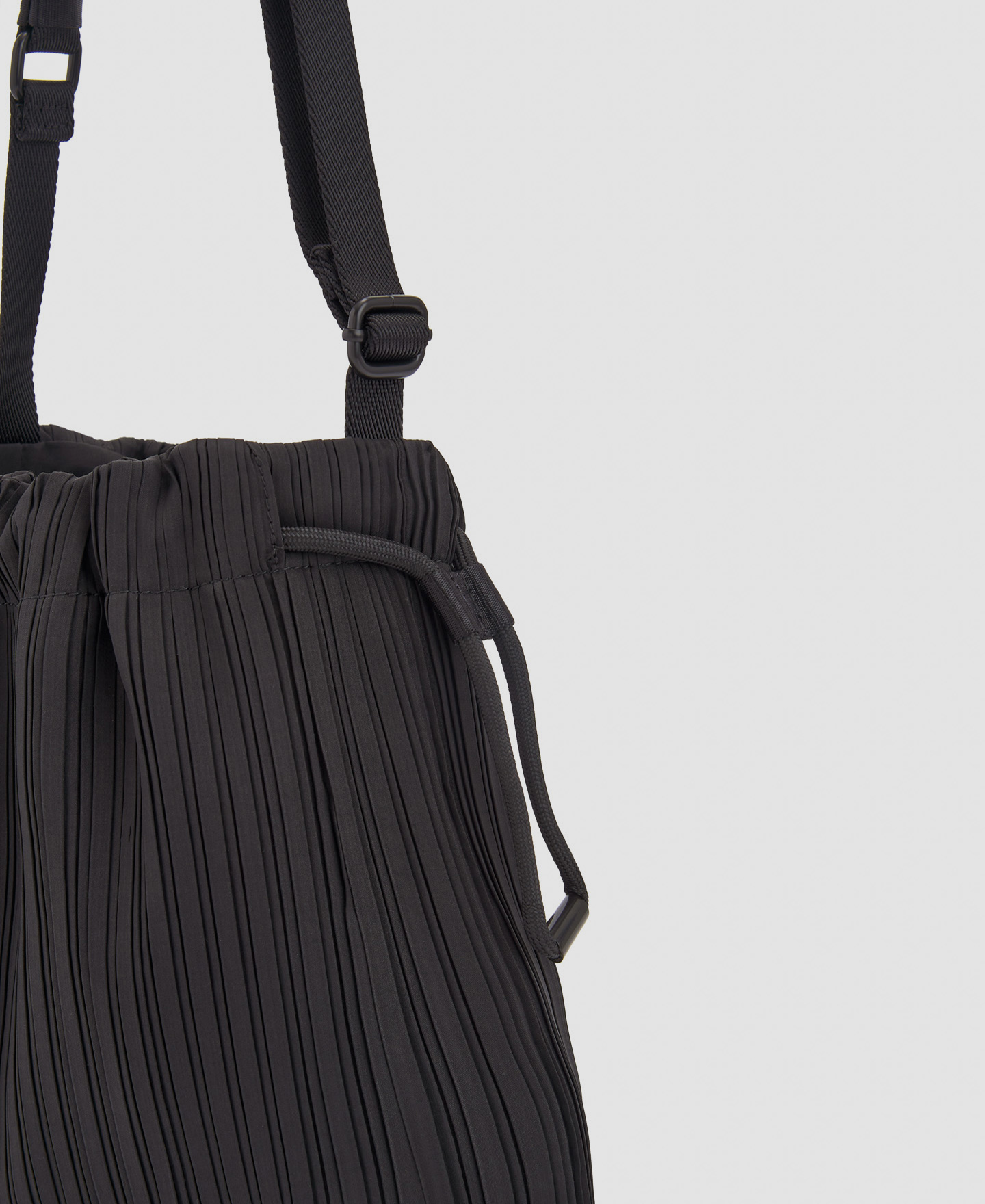 Small crinkle shoulder bag image number 2