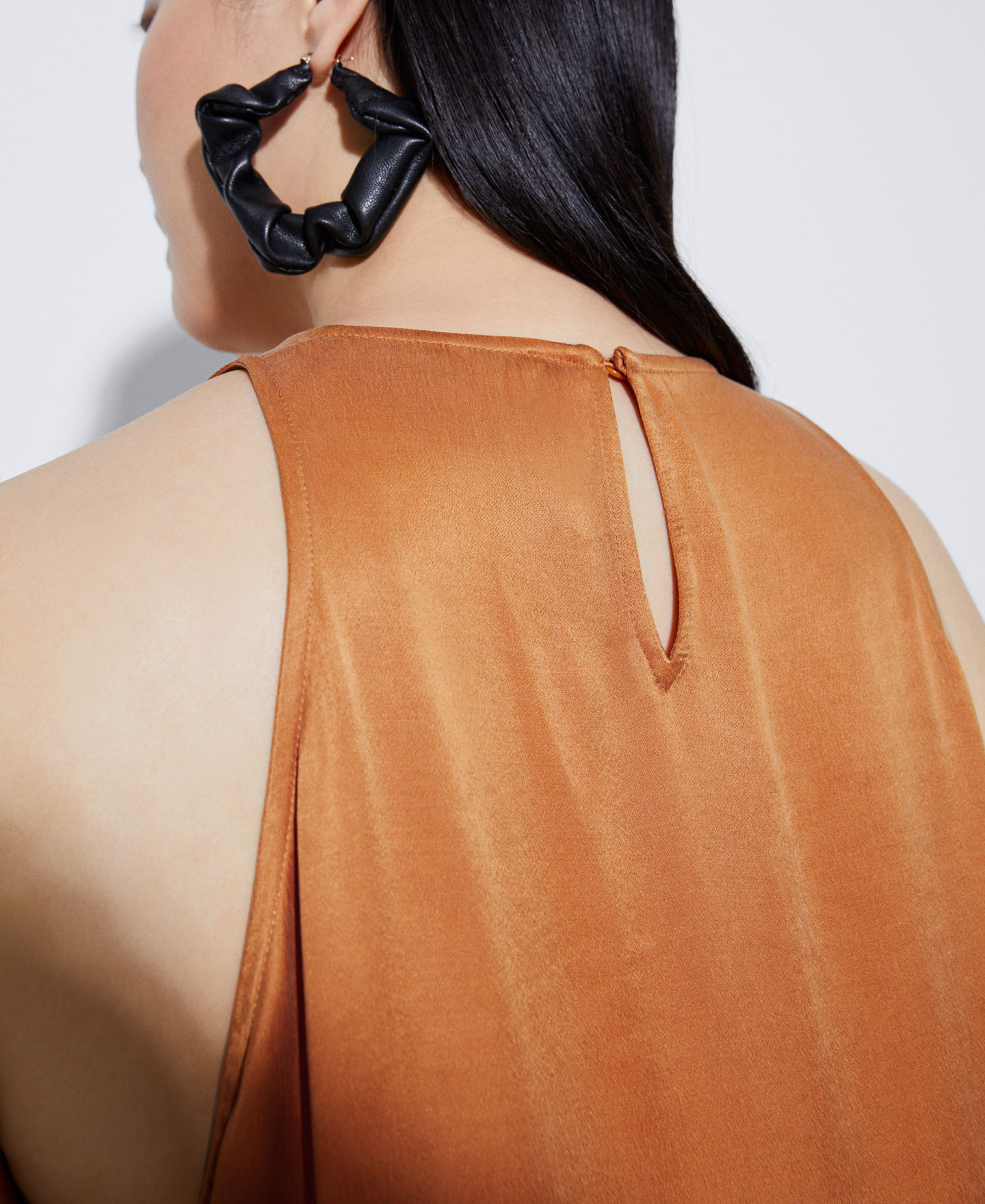 Side slit dress in viscose image number 3