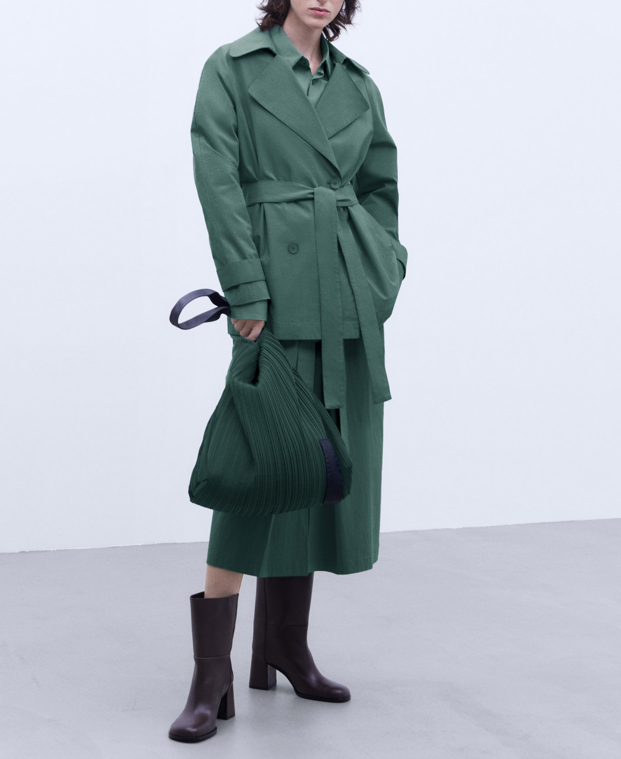 Cotton and nylon short trench coat image number 1