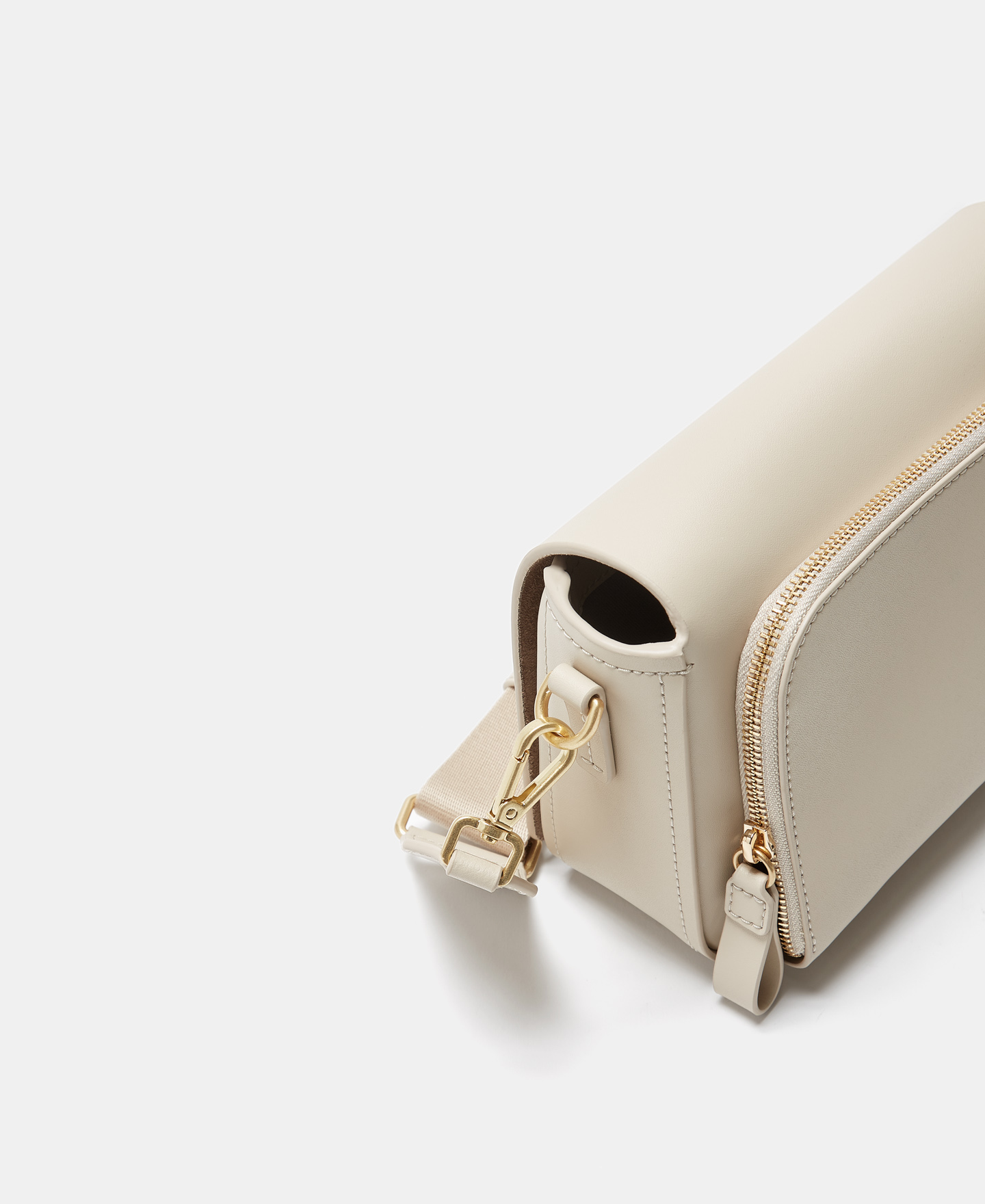 Vachetta leather small shoulder bag image number 2