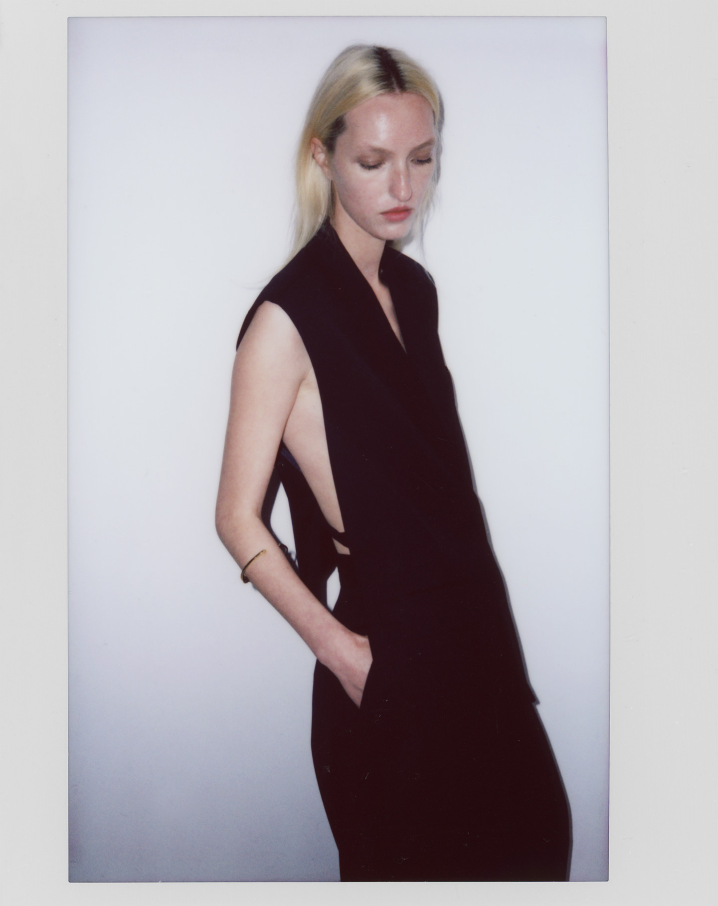 Tailored vest with open sides woman image number 6