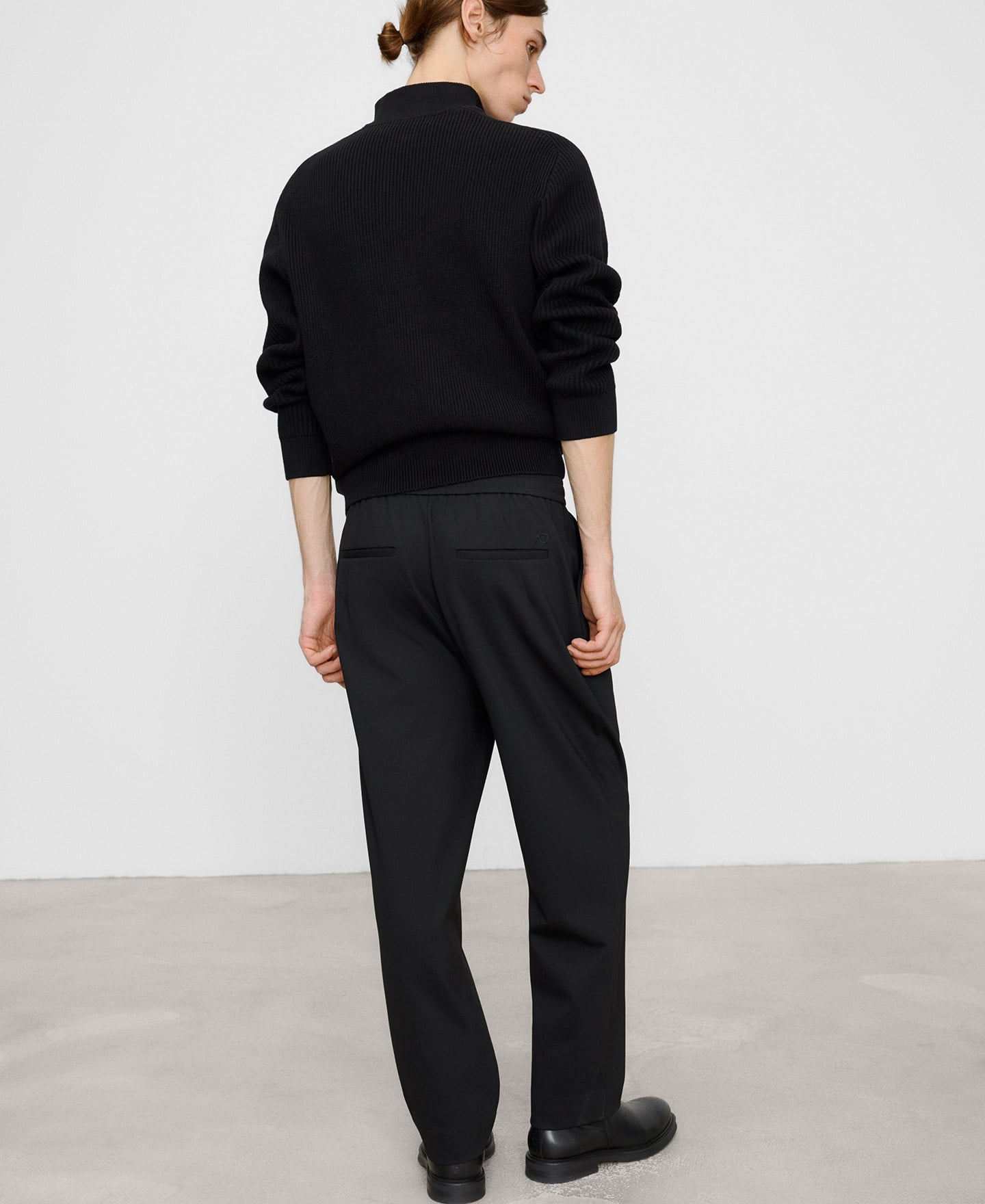 Jogger trousers image number 2