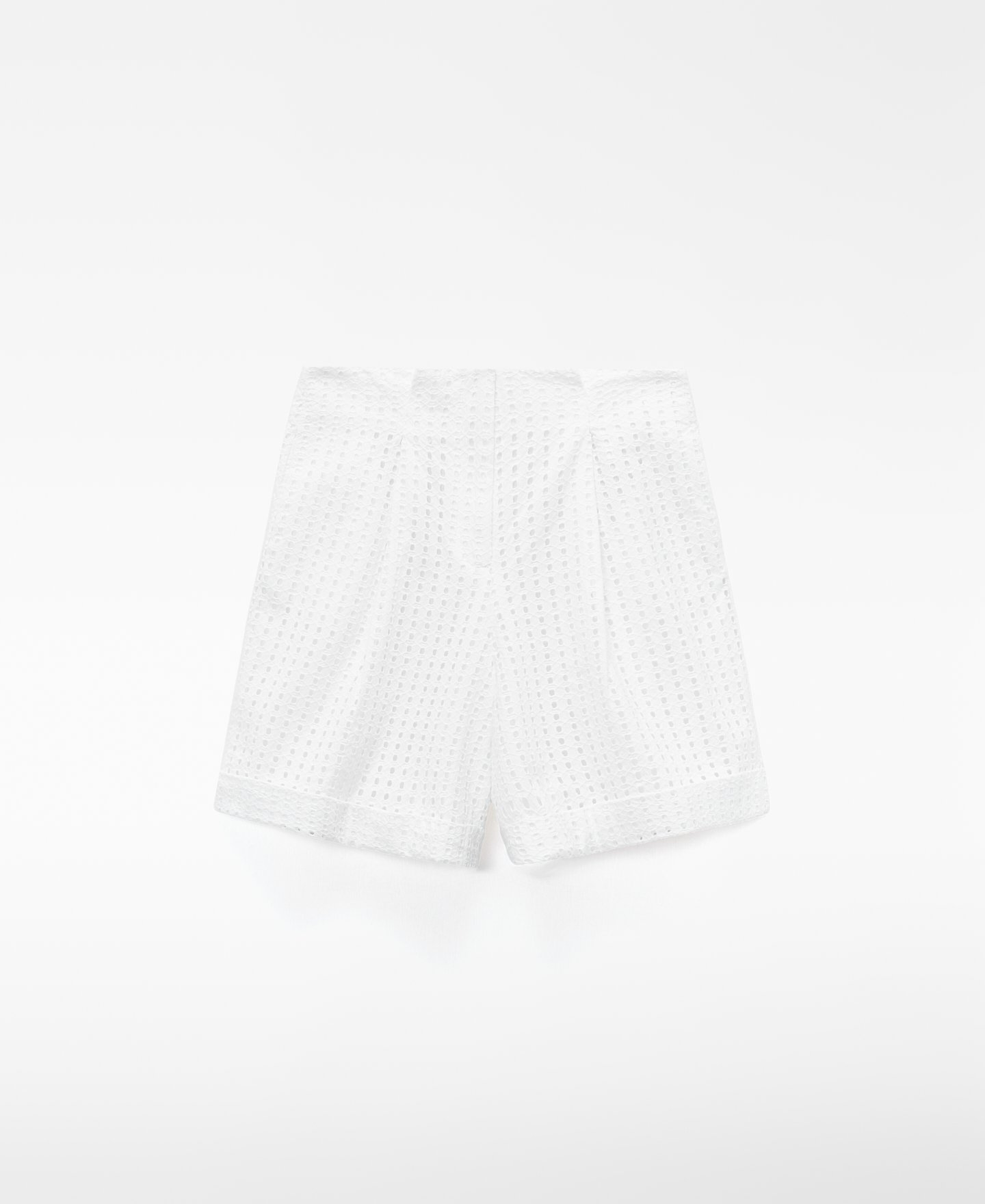 Bermuda bordado ingl&eacute;s popel&iacute;n image number 4