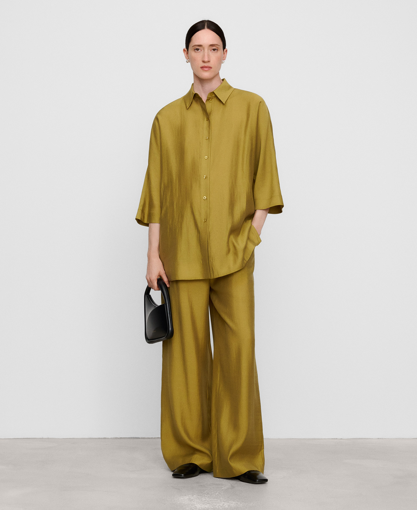 Flowing batwing sleeve shirt image number 5