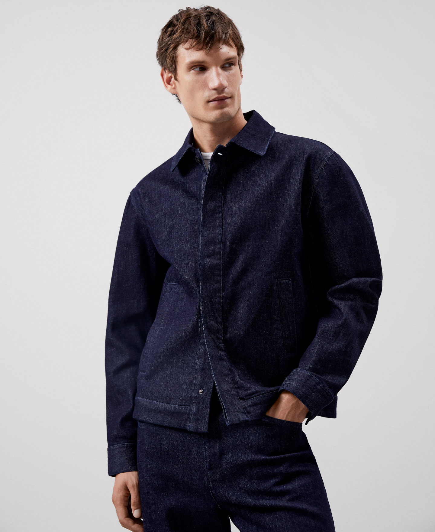 Demin overshirt in recycled materials image number 5