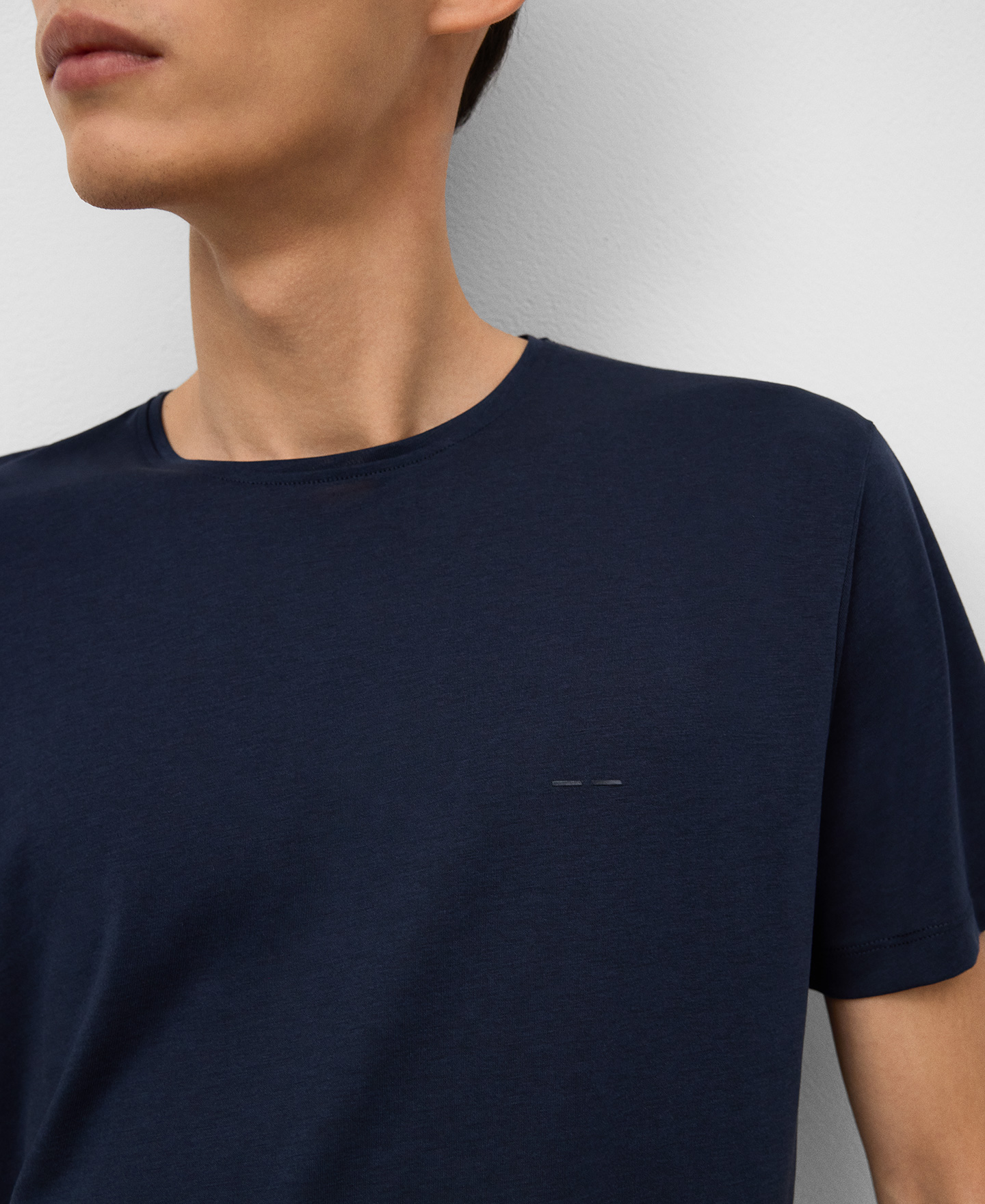 Camiseta regular fit manga corta hombre image number 3