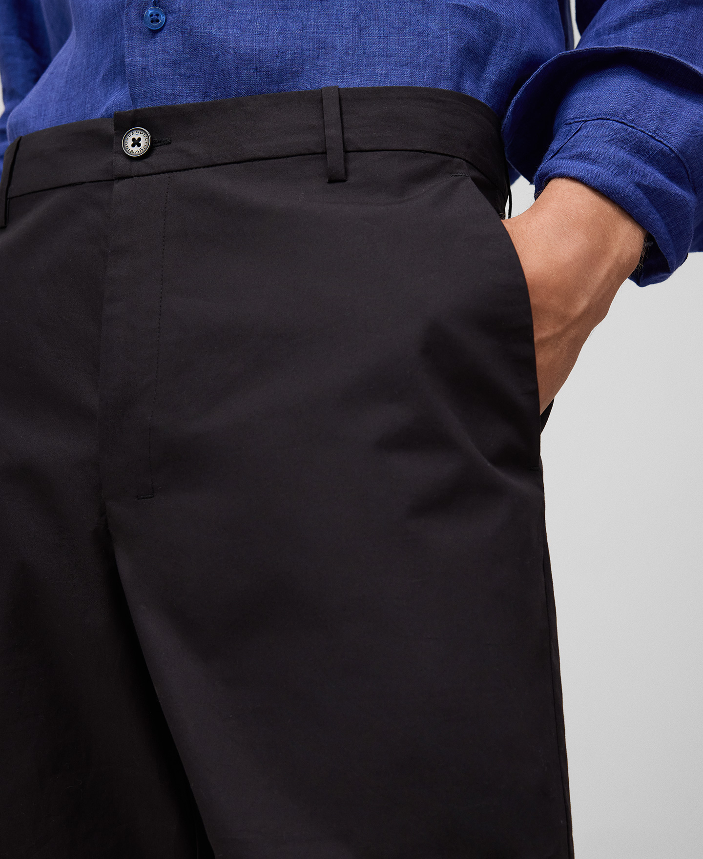 Bermudas em popeline de algodão para homem image number 3