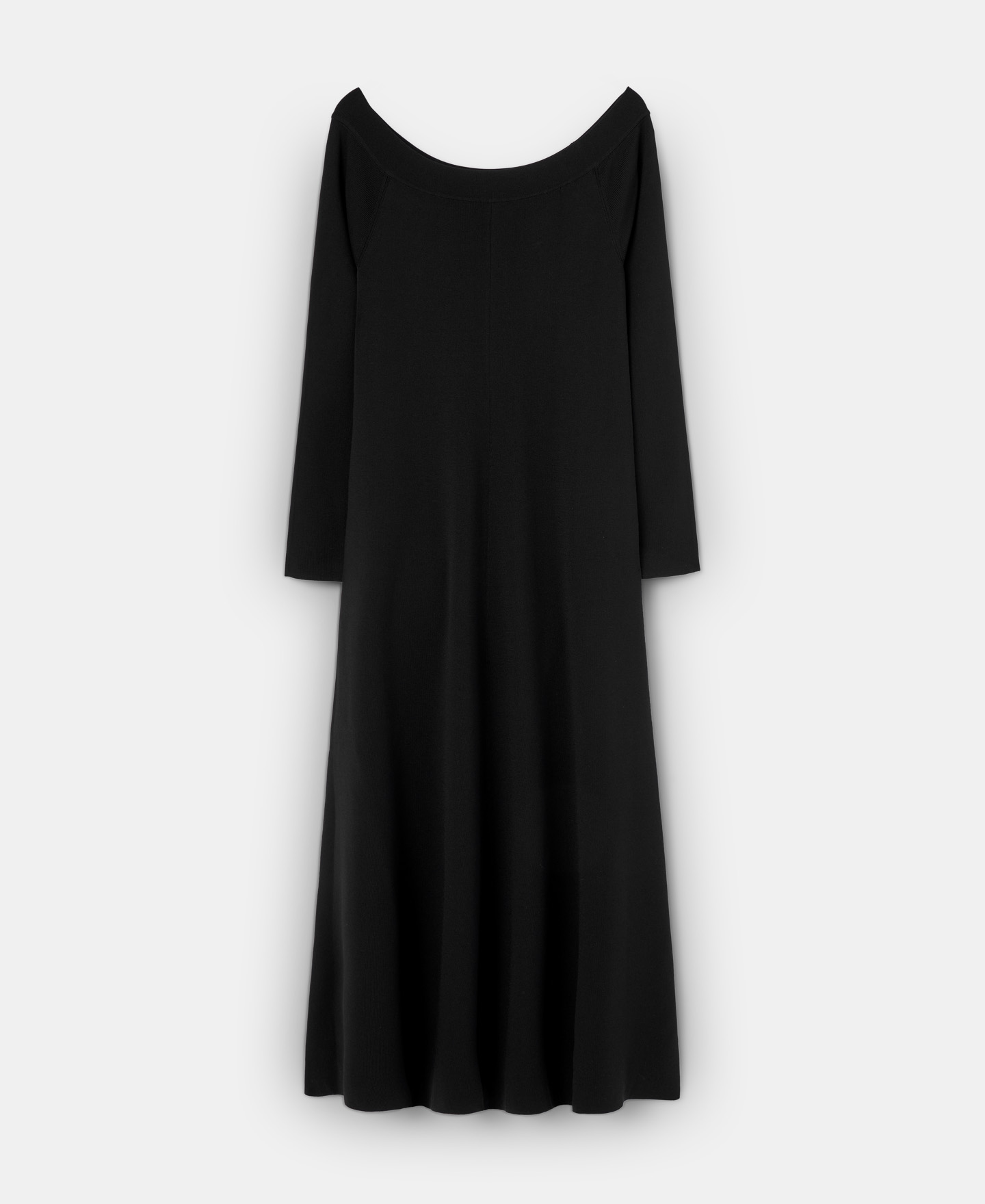 Knit dress with bateau neckline image number 4