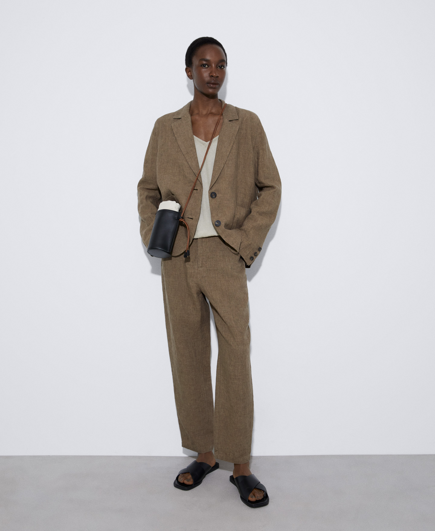 Fine linen sweater image number 1