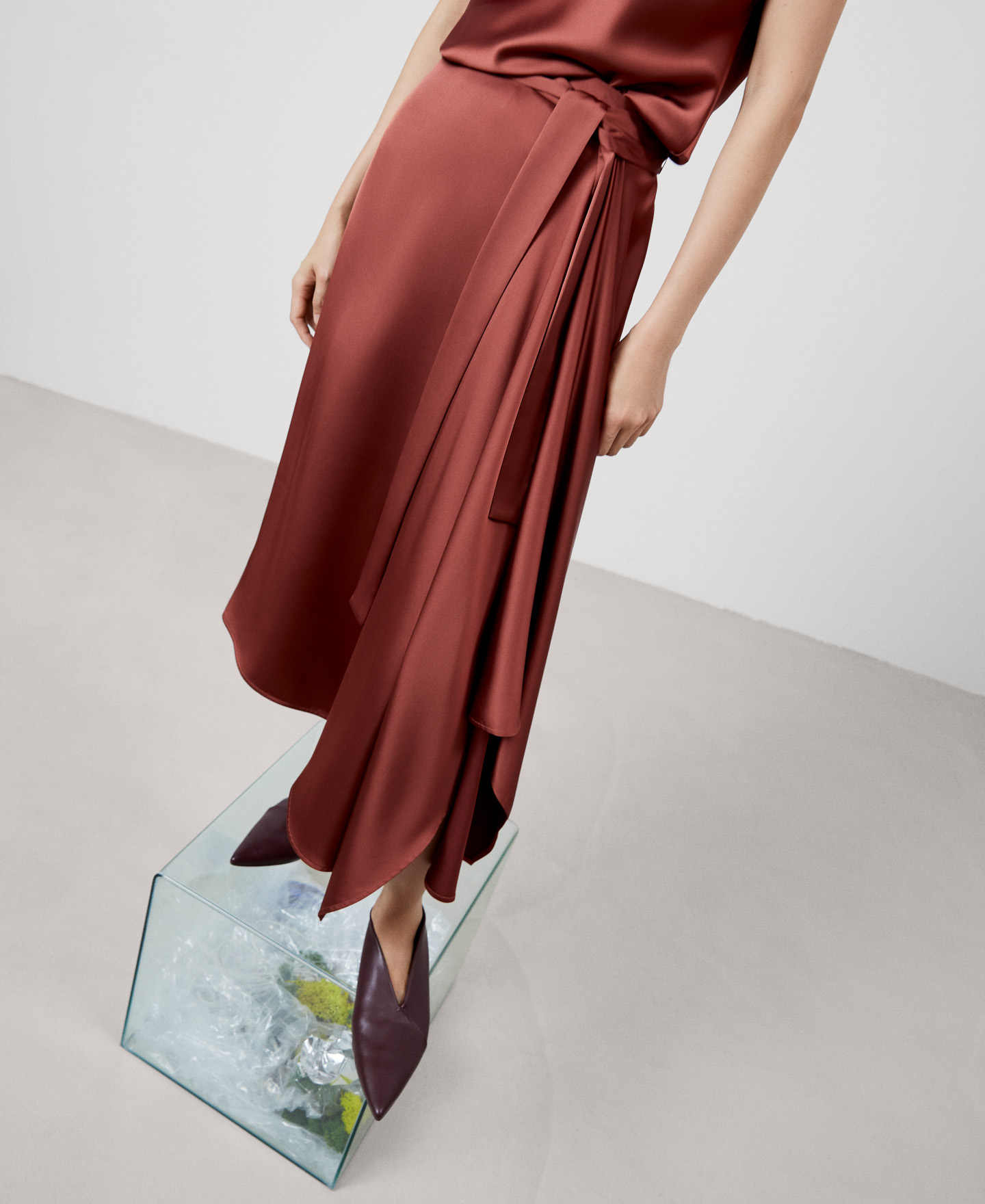 Recycled polyester midi skirt image number 3