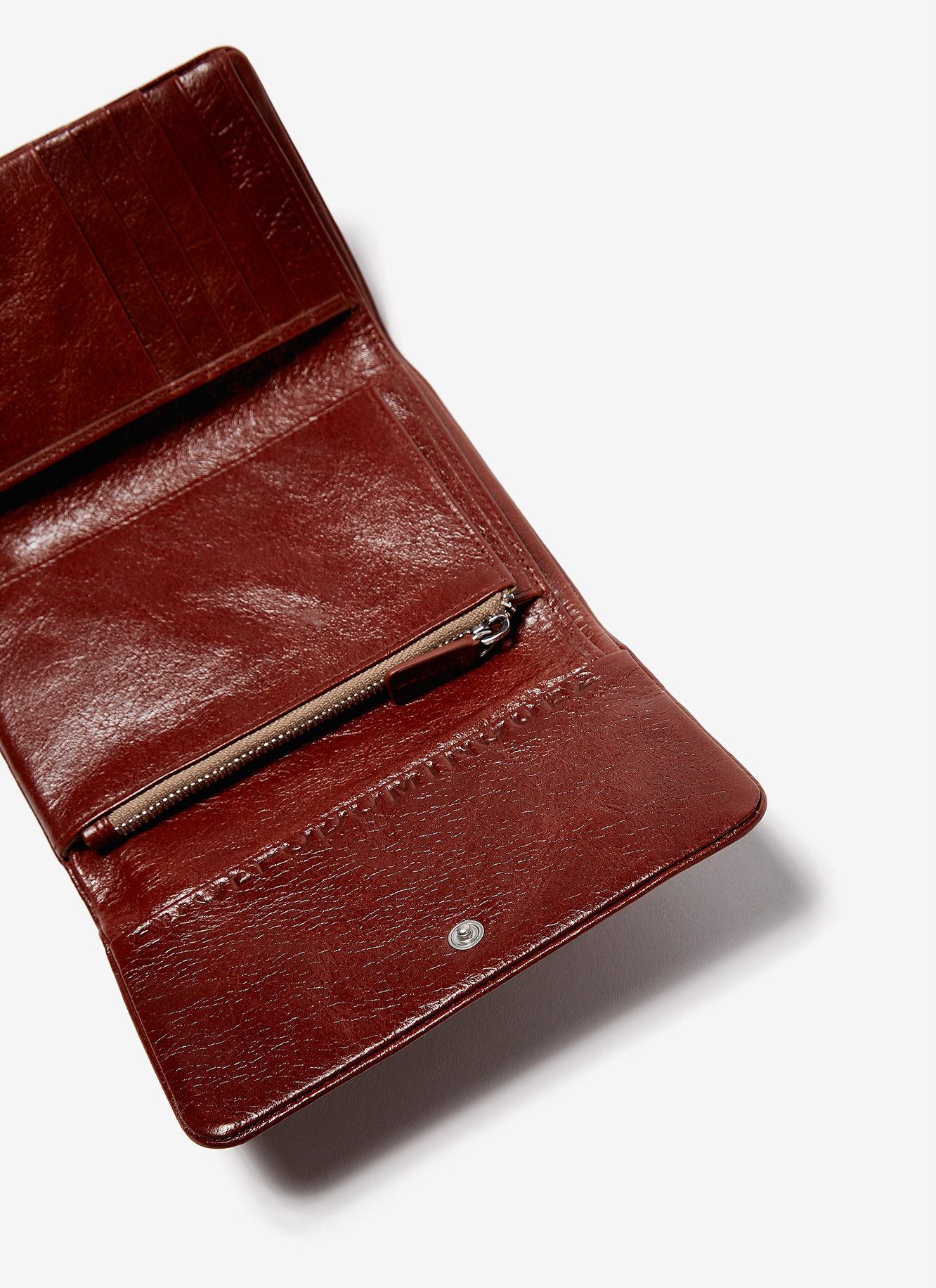Crackled leather medium-sized wallet image number 2