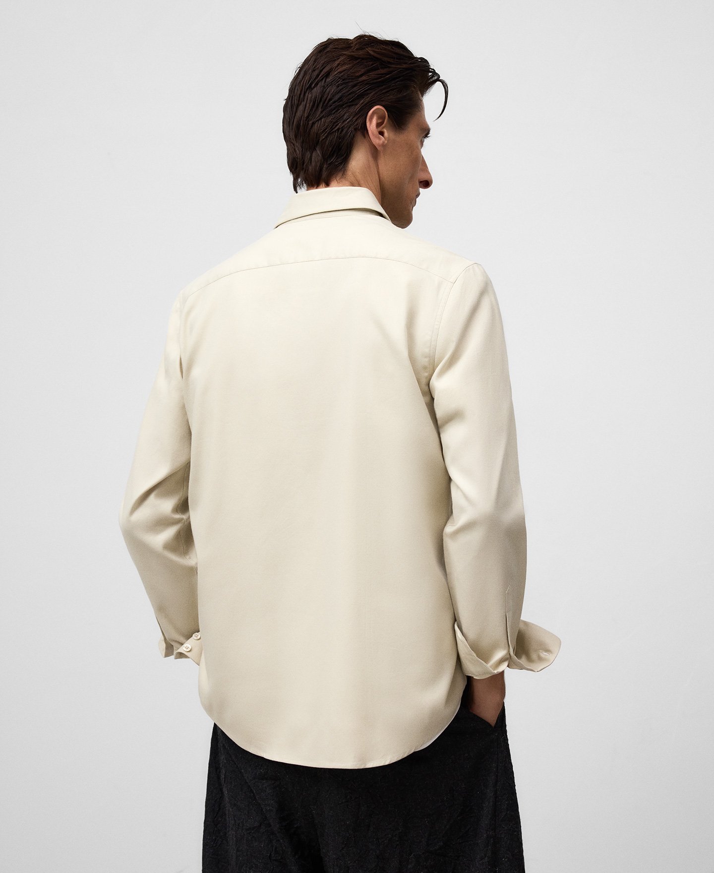 Camisa cuello italiano algodón hombre image number 2