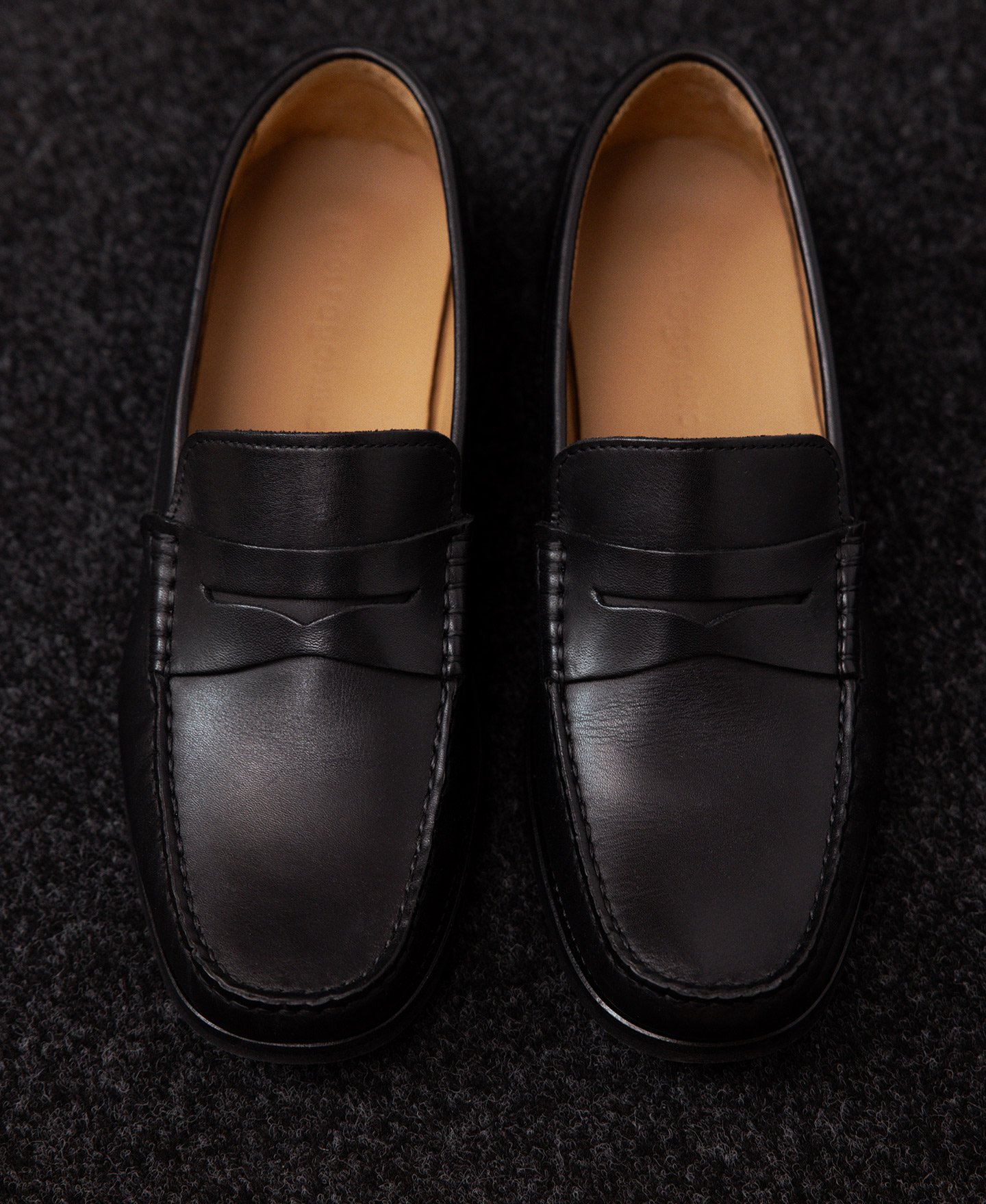 Leather loafer man image number 4