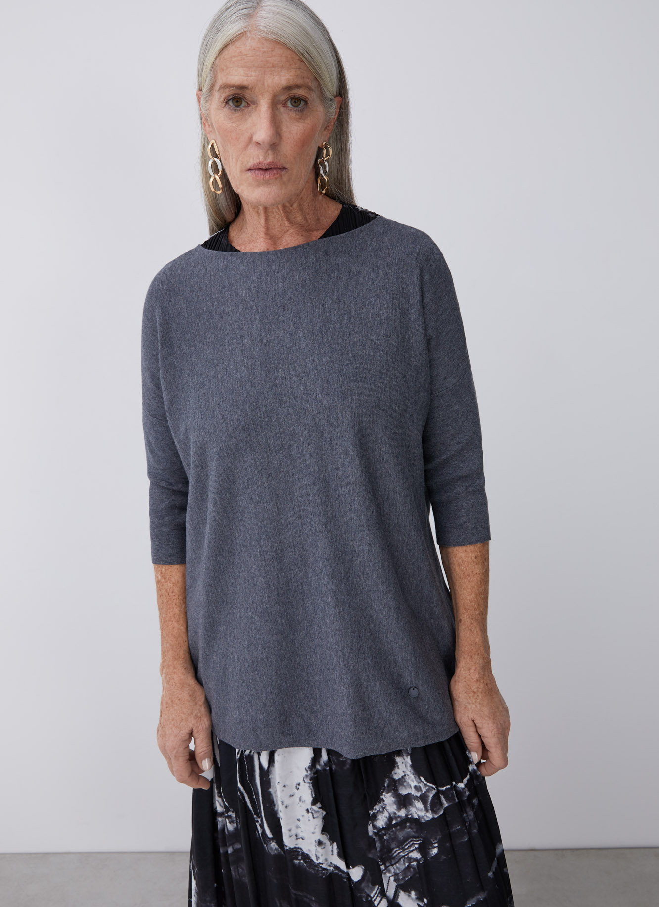 Viscose sweater with bateau neckline image number 0