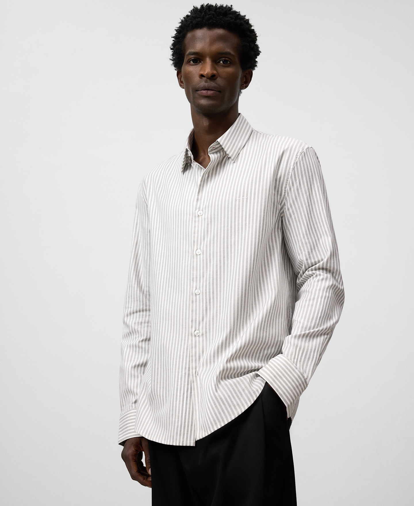 Lapel collar striped shirt man image number 0