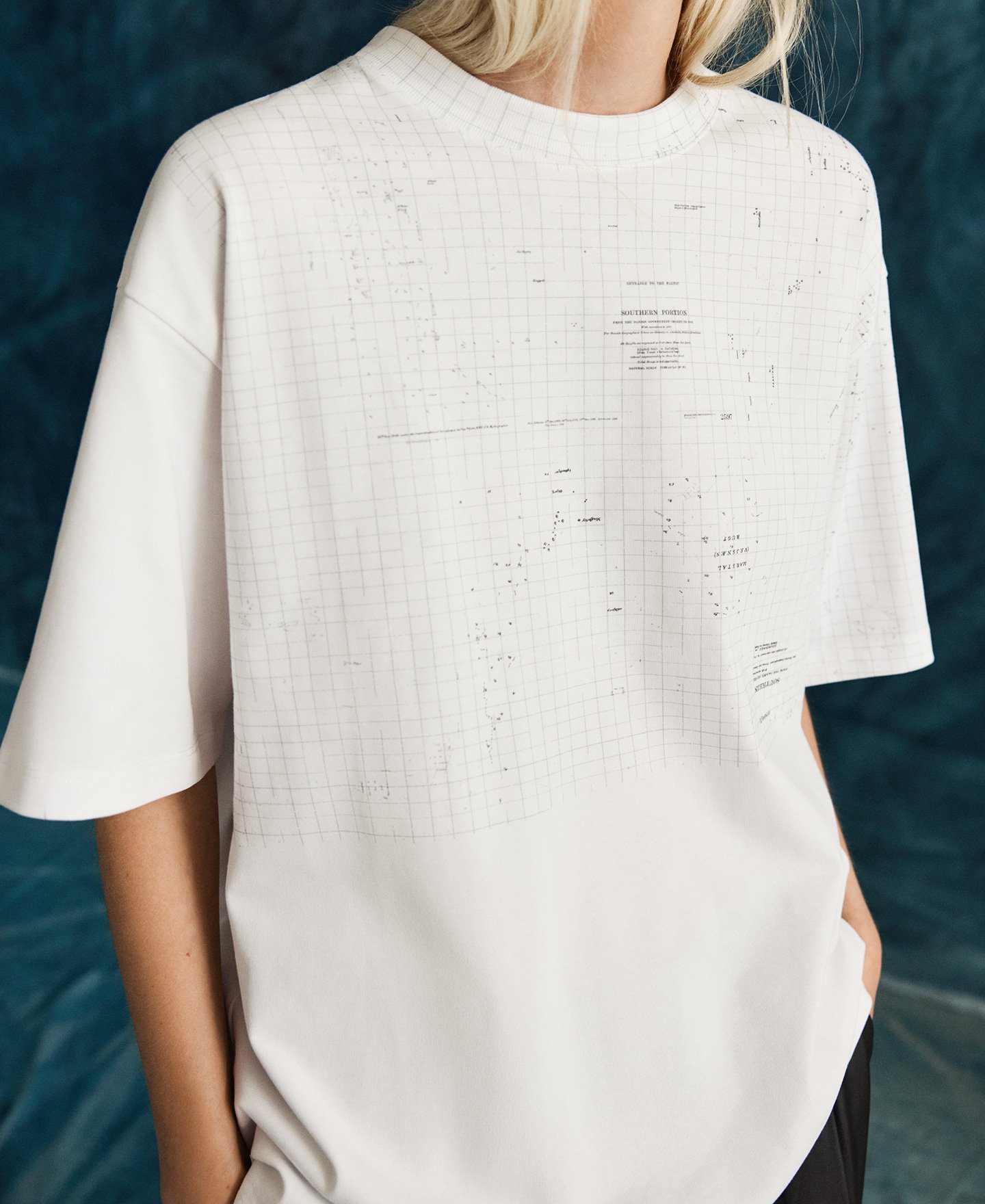 Camisola em algodão com estampado de mapa para mulher image number 2