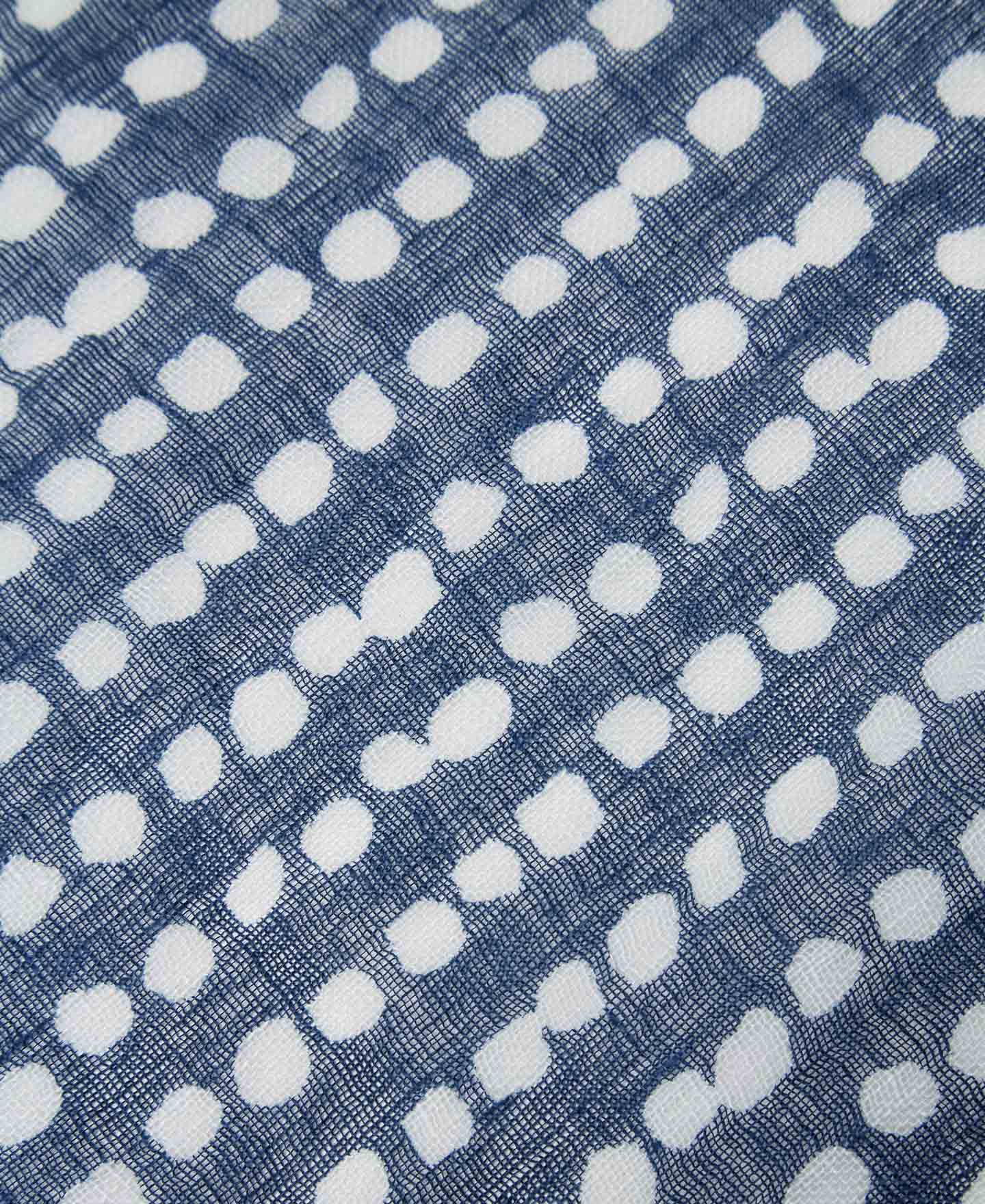 Foulard lino estampado lunares image number 2