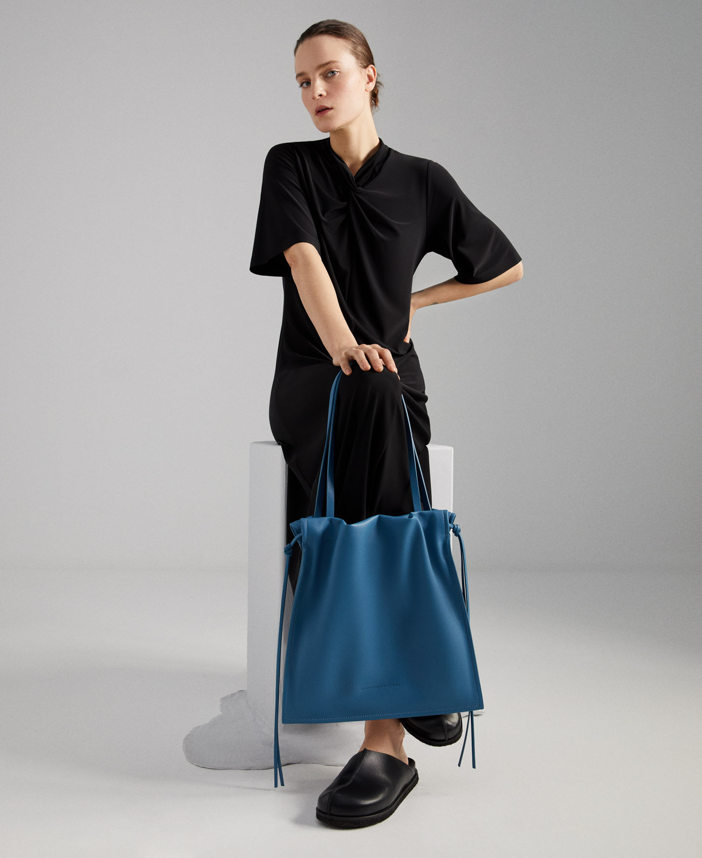 Shopper en poliuretano reciclado image number 4