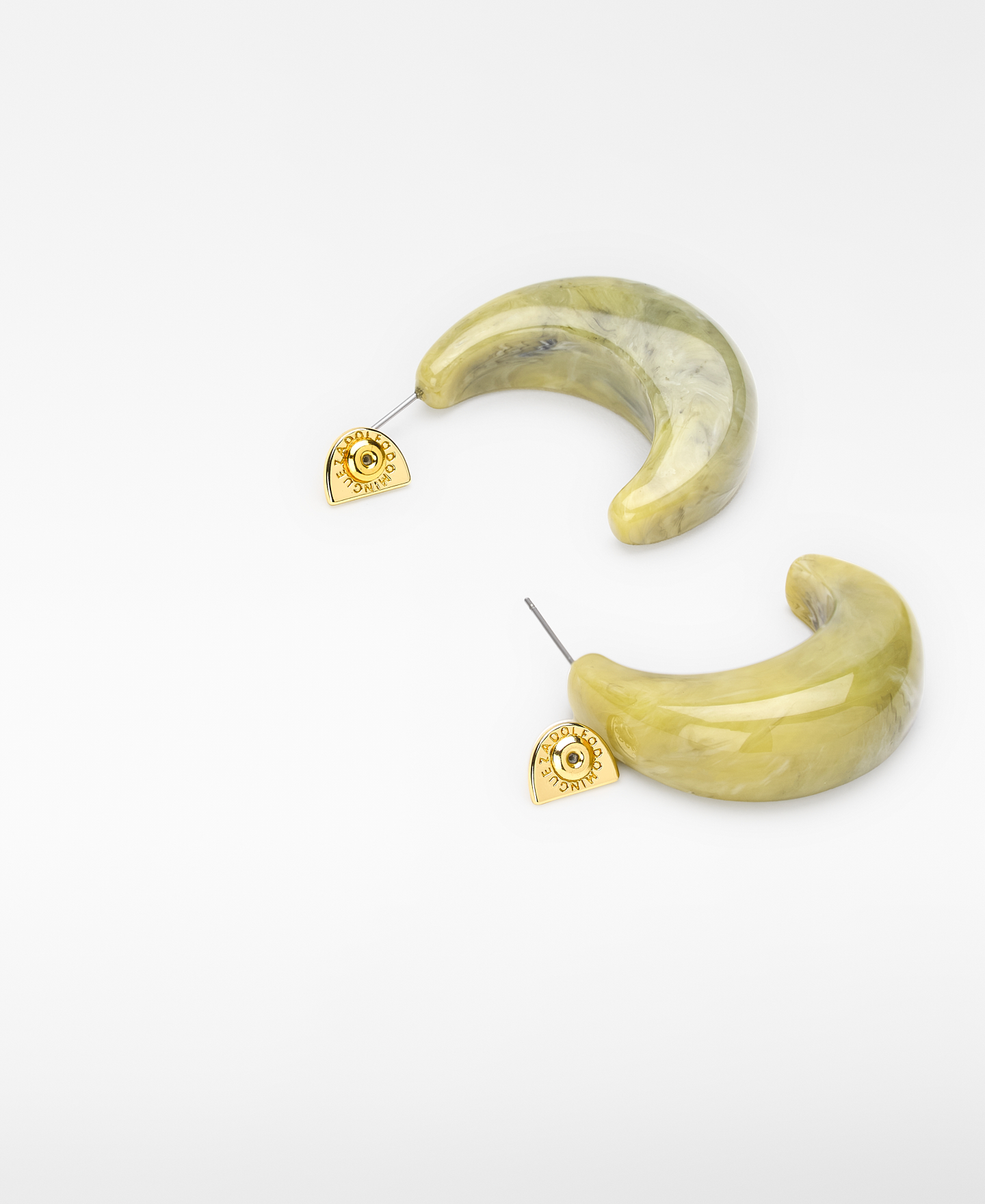 Resin hoop earrings image number 2