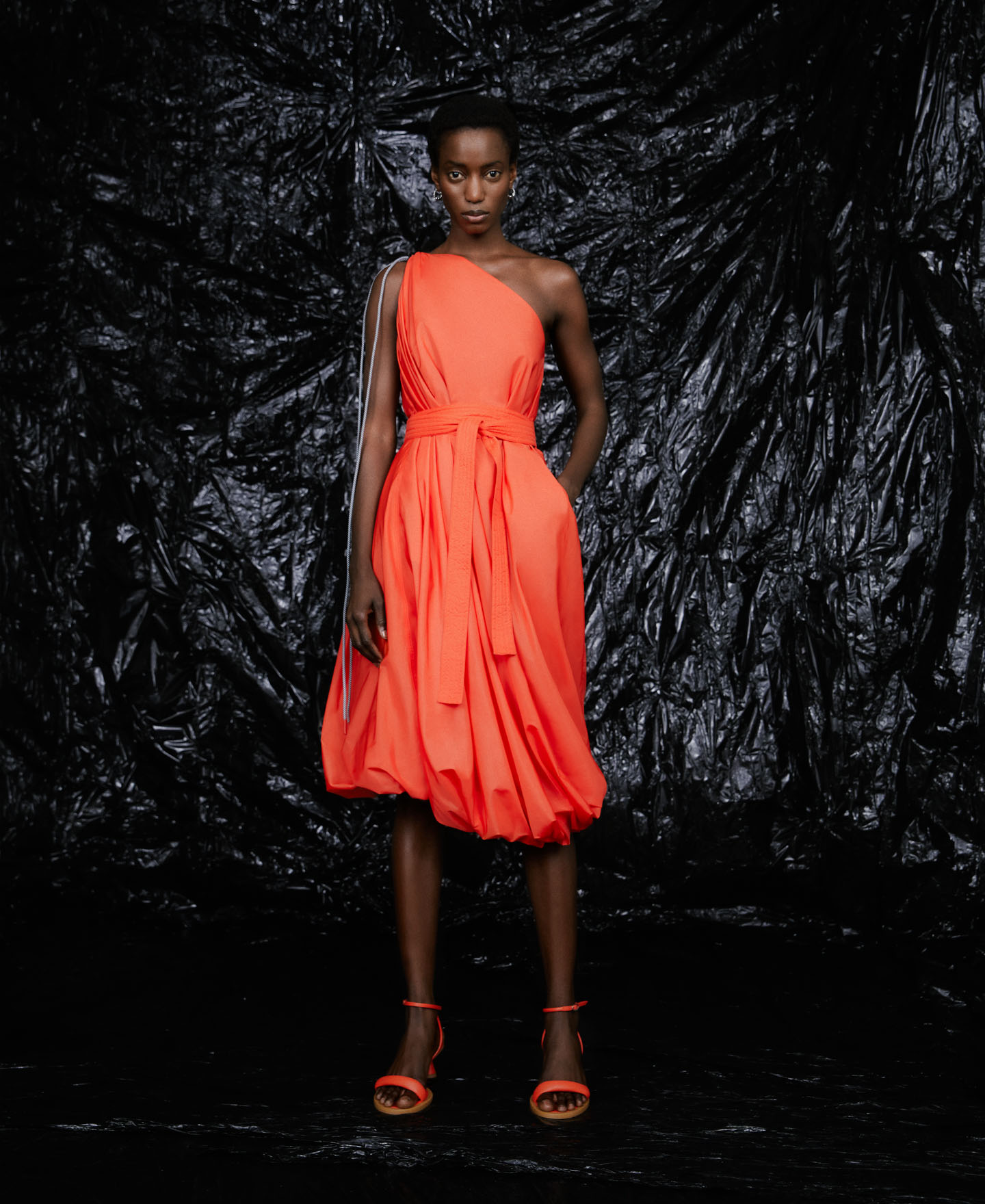 Balloon line dress image number 1