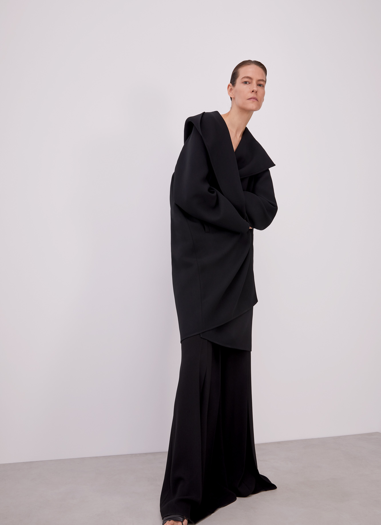 Long coat with lapels and hood image number 3