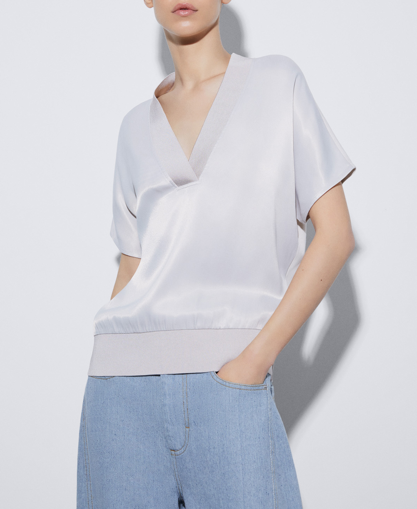 Elasticated waistband viscose T-shirt image number 0