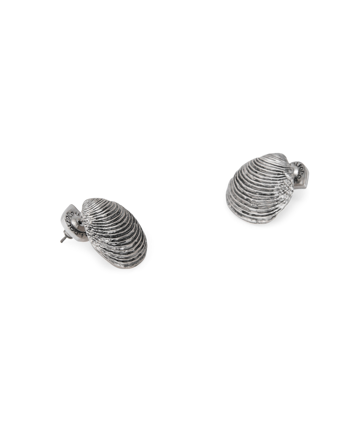 Pendientes met&aacute;licos concha mujer image number 1