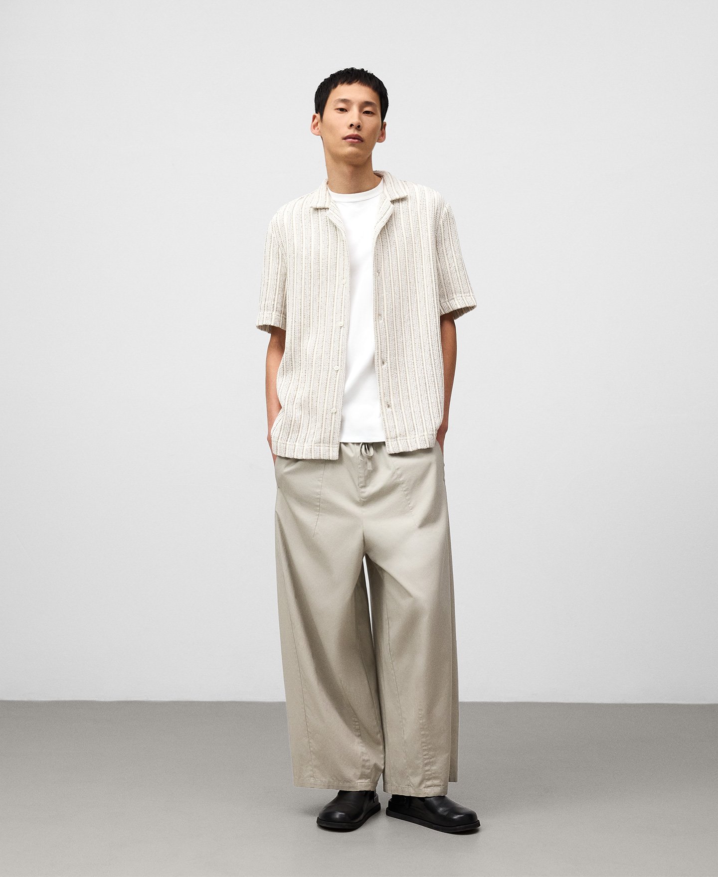 Bowling collar structured shirt man image number 1