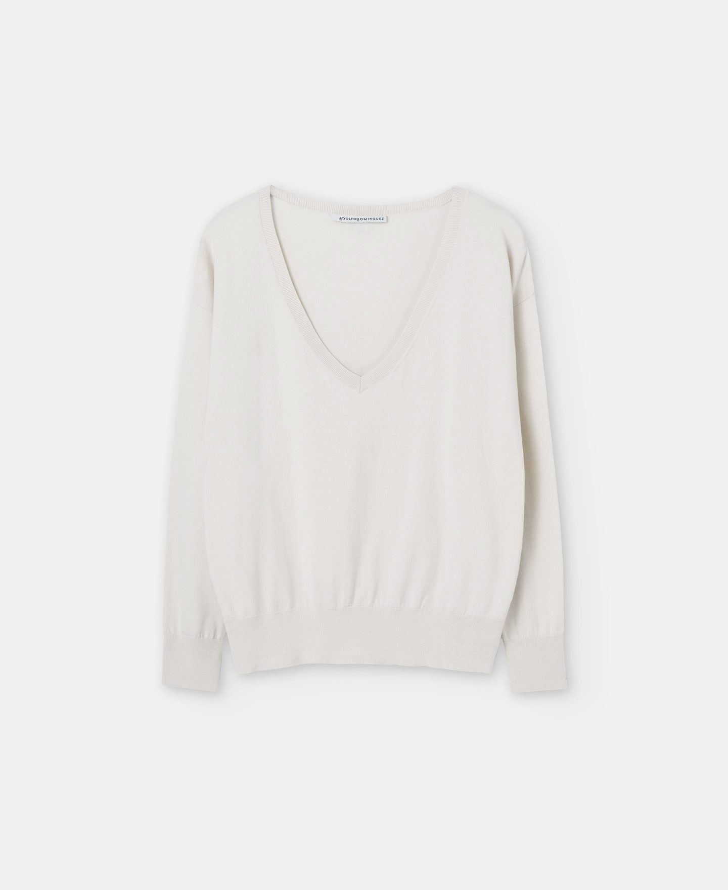 V-neckline viscose knit sweater image number 4