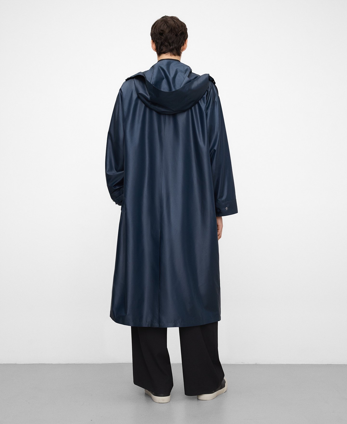 Mixed-fabric trench coat man image number 2