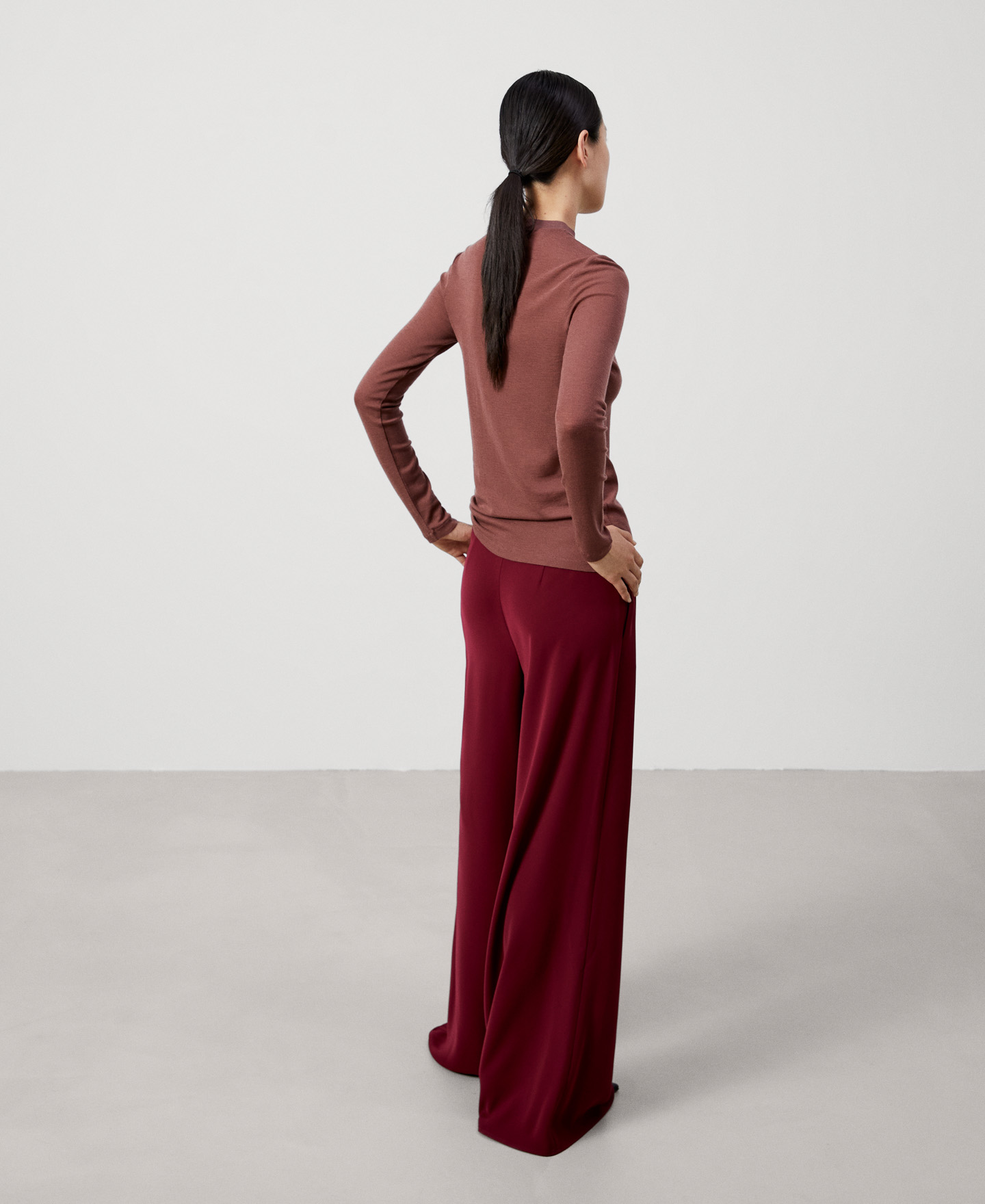 Long sleeve merino wool sweater image number 2