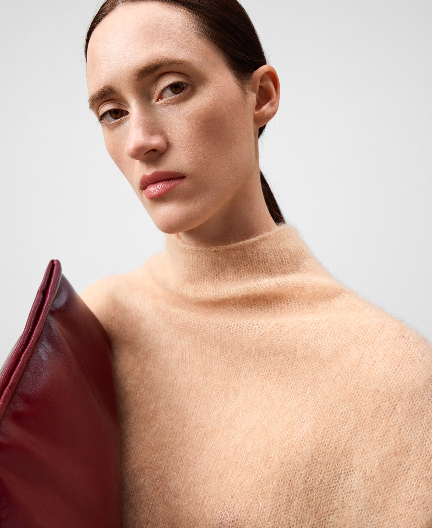 Armhole sleeve knit sweater woman image number 3