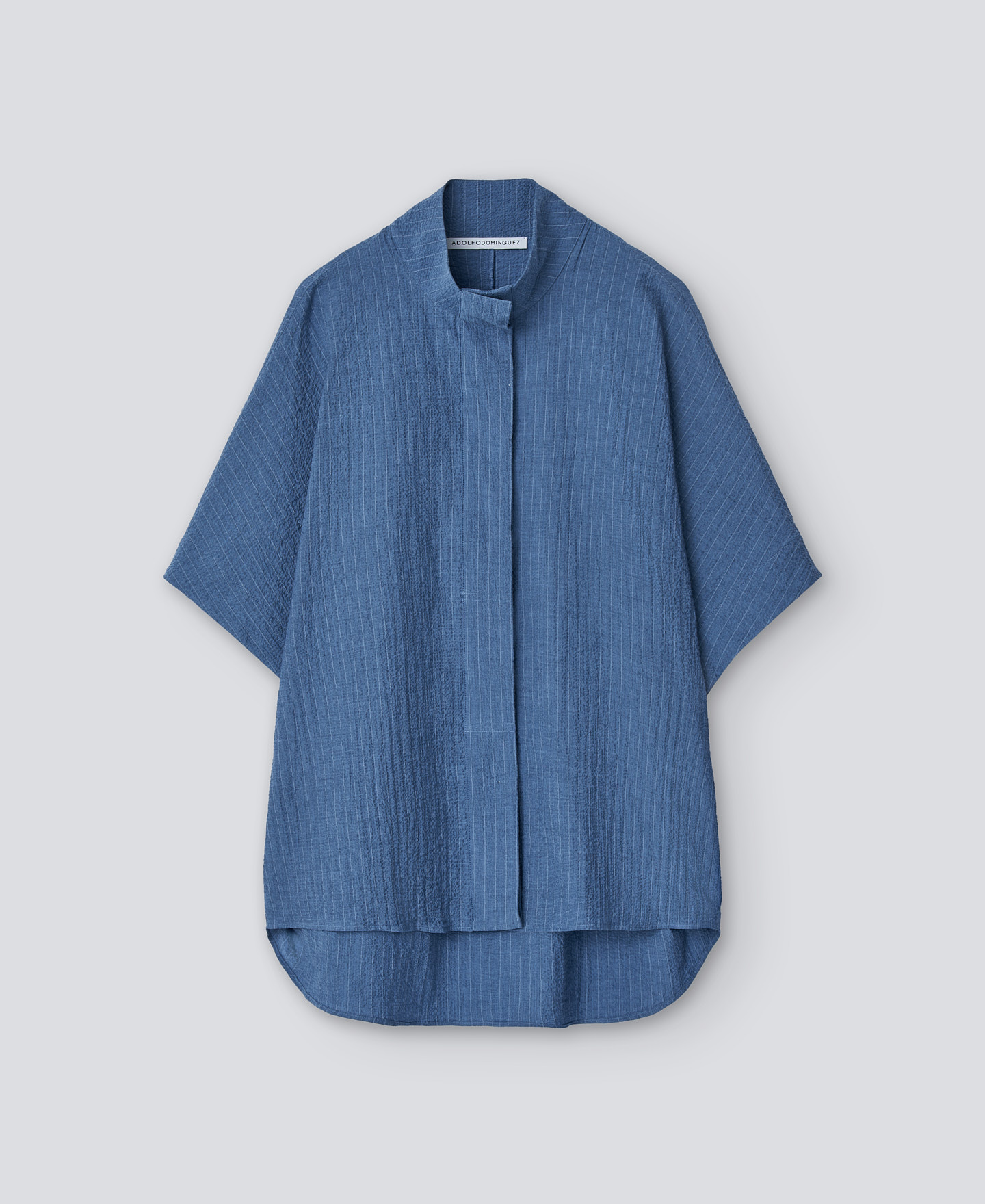 Blue Japanese sleeve shirt woman image number 4
