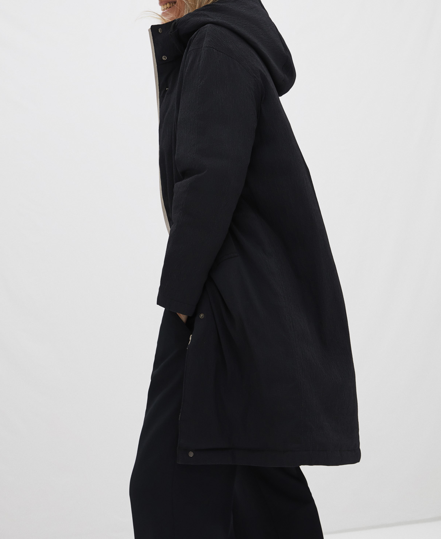 Ripstop nylon padded jacket image number 5