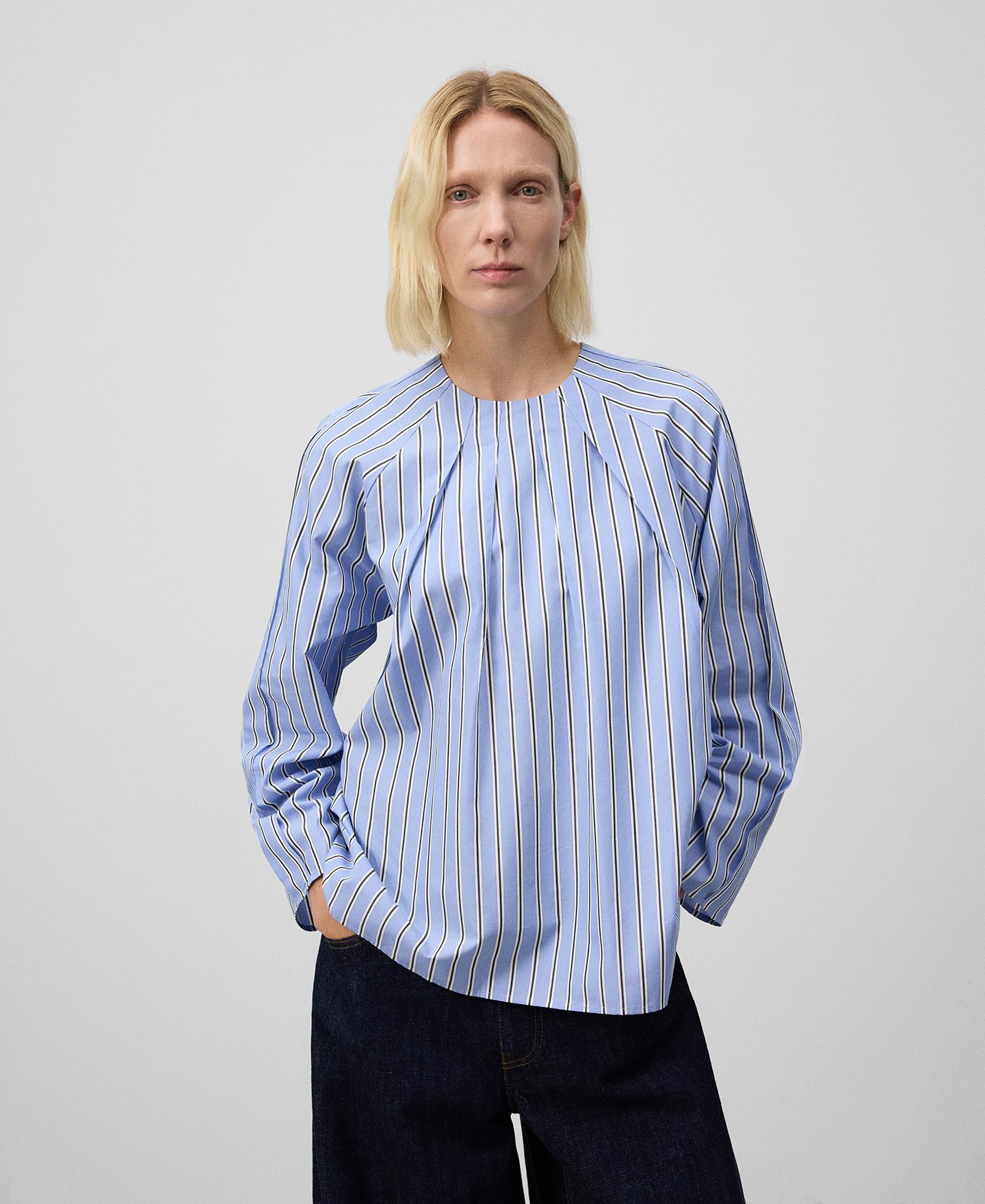 Crew neckline cotton blouse woman image number 0
