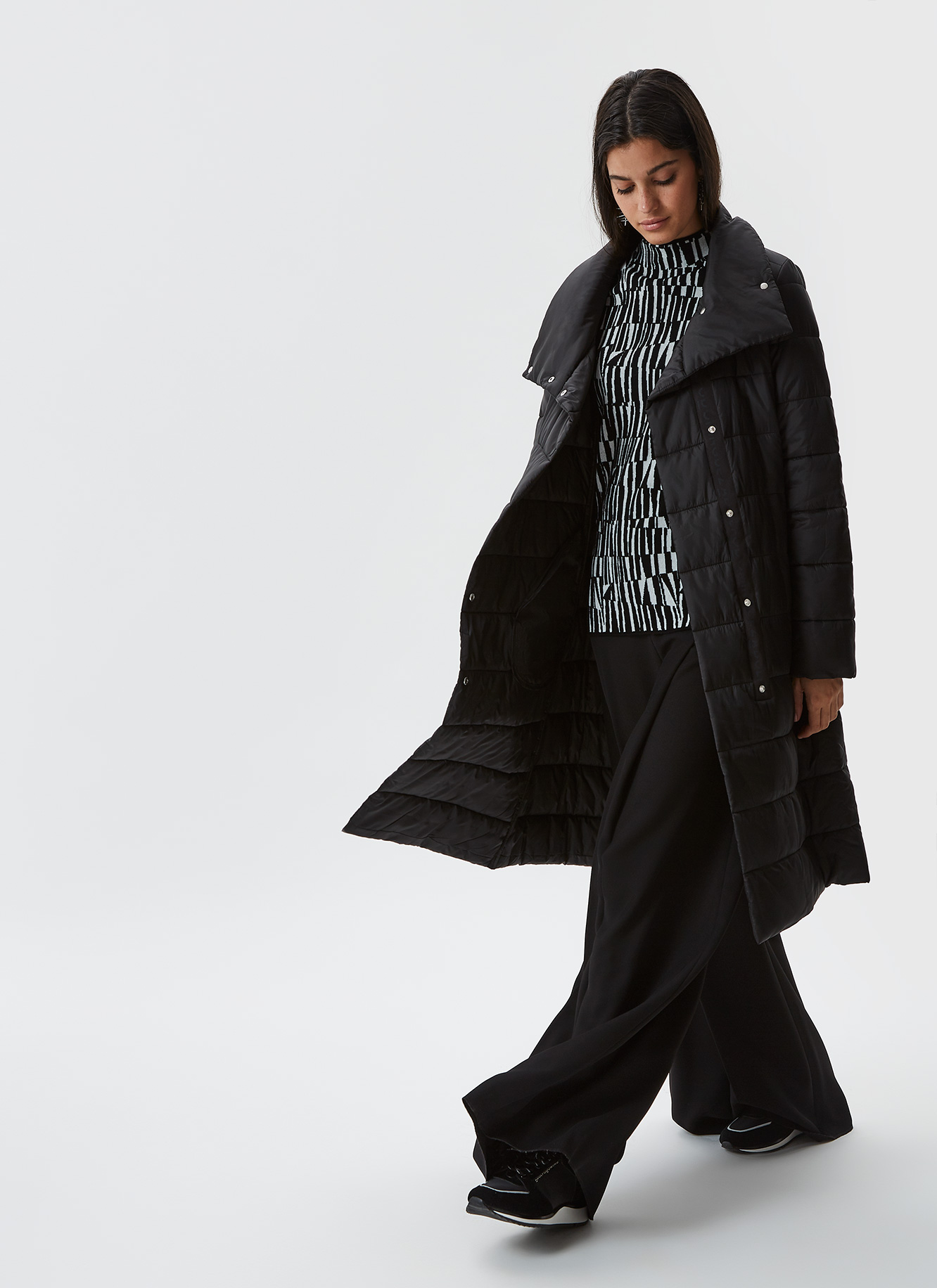 Long padded coat with belt image number 1