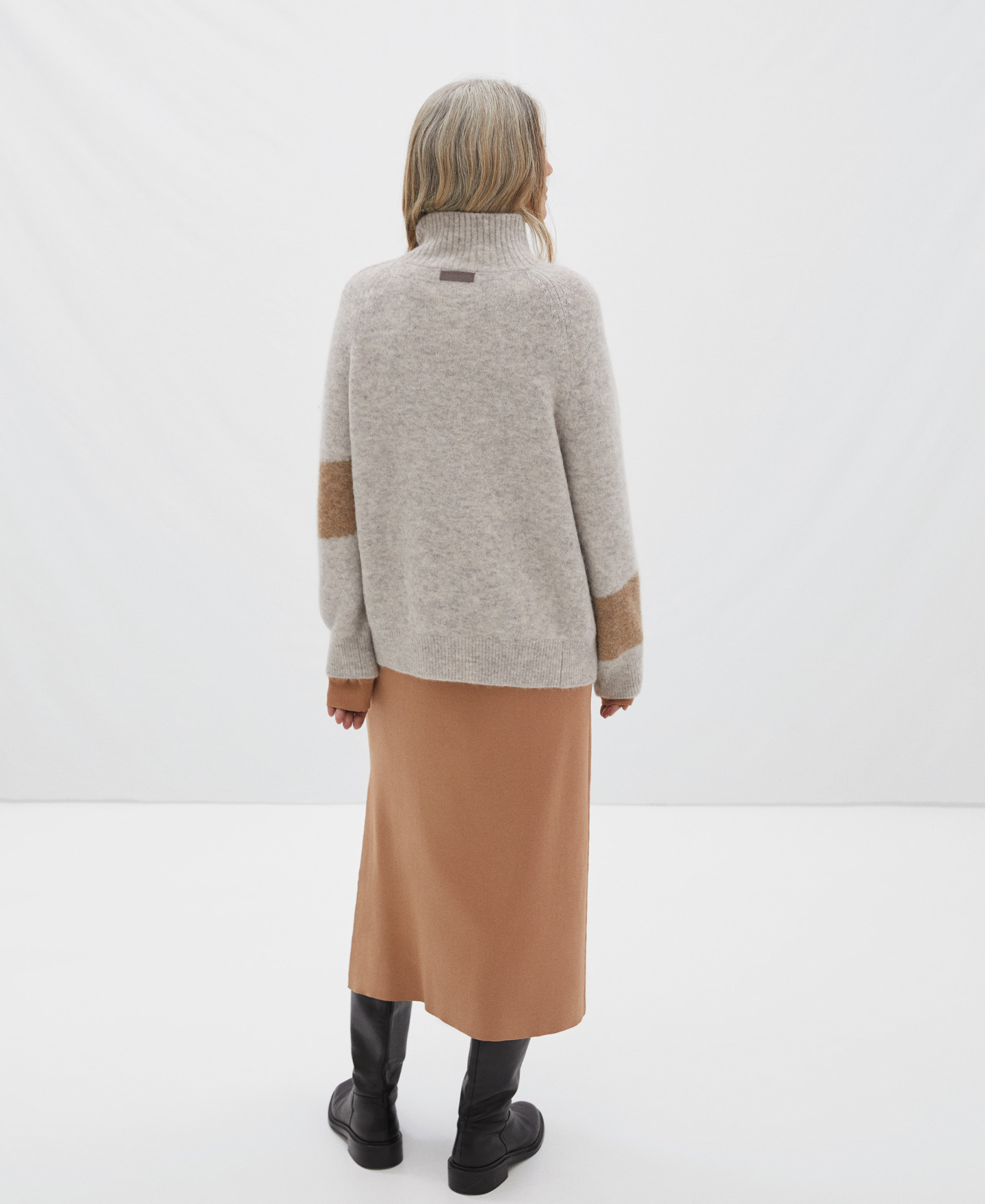 Intarsia sweater in wool knit image number 2
