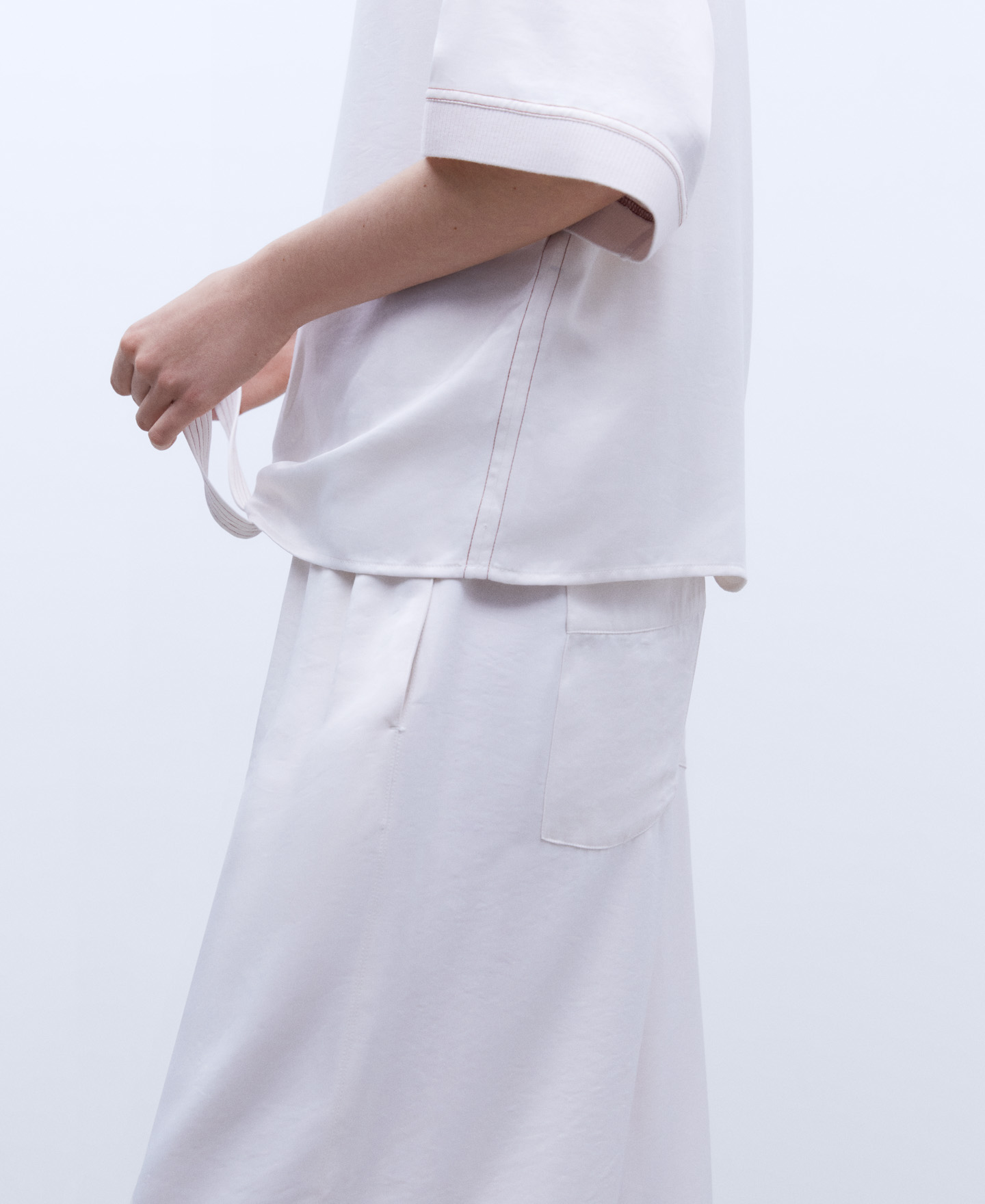Short sleeve T-shirt image number 3