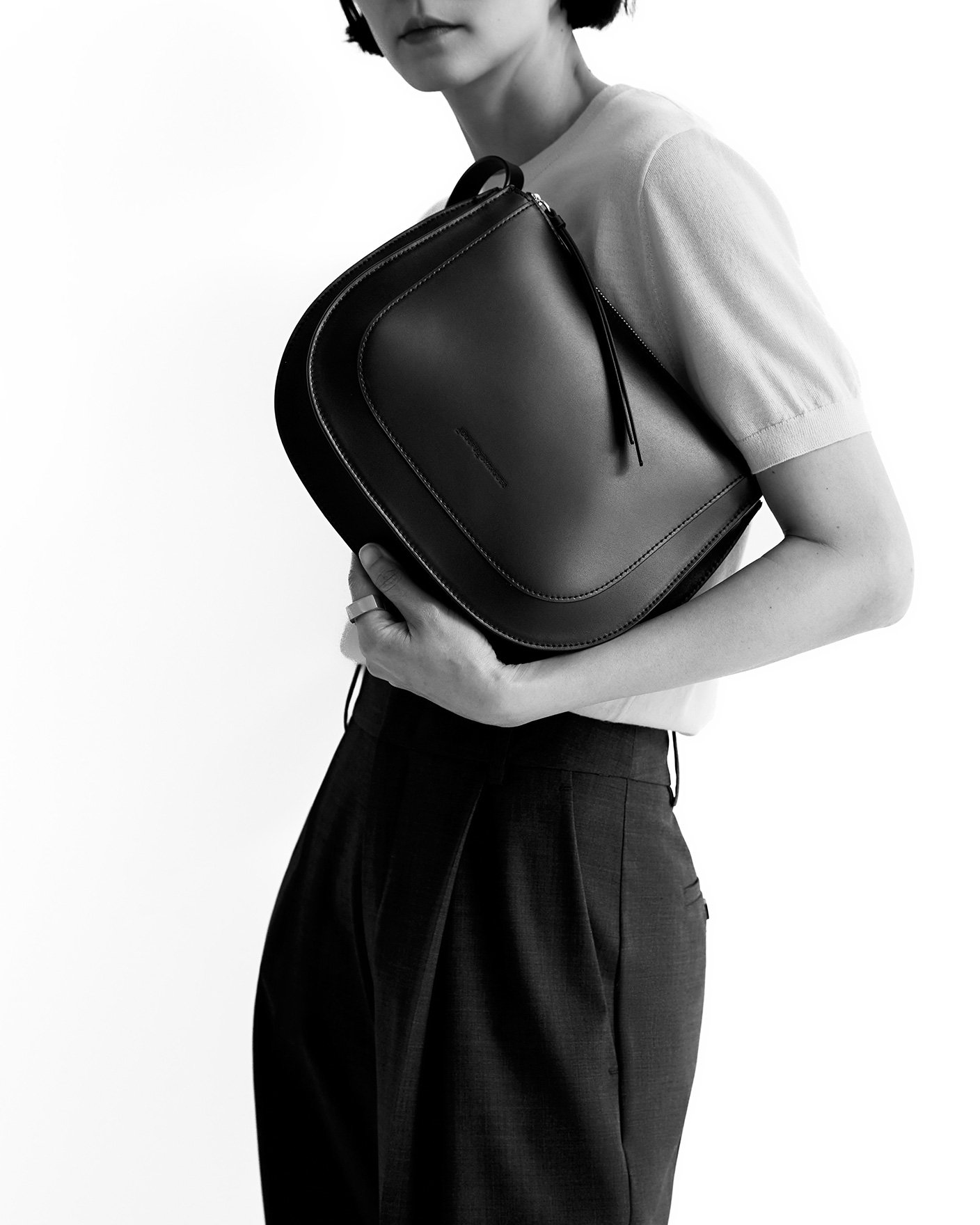Medium Dorna shoulder bag woman image number 5