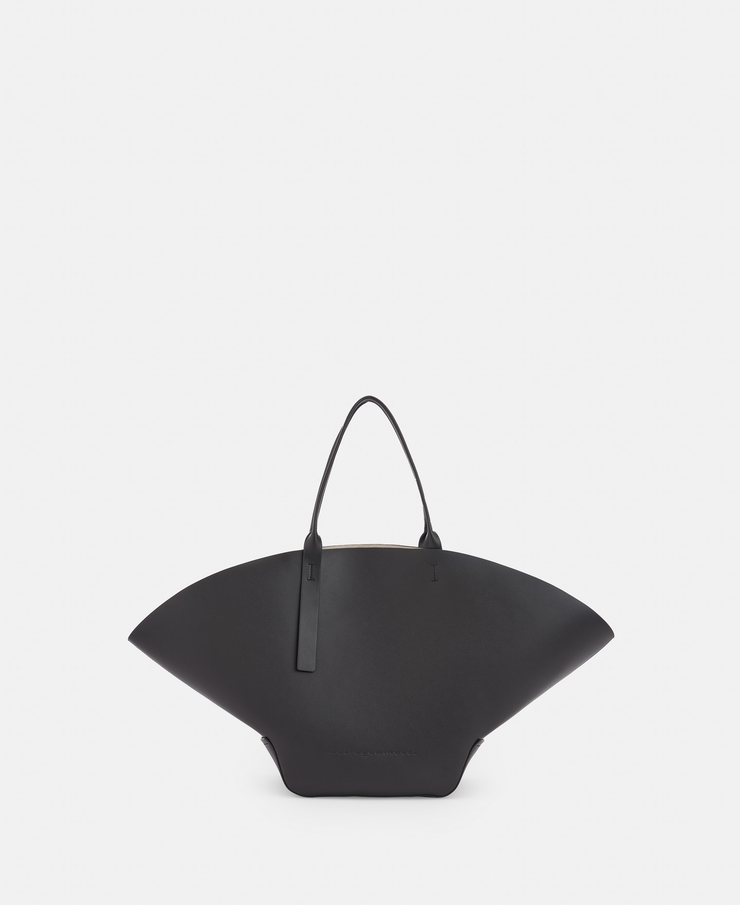 Maxi carrycot in rectified leather image number 0