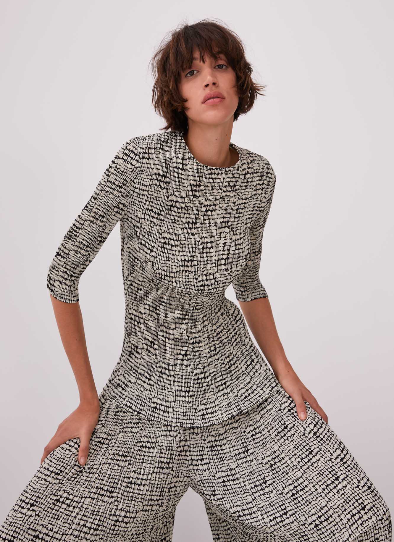Crinkle top with print image number 0