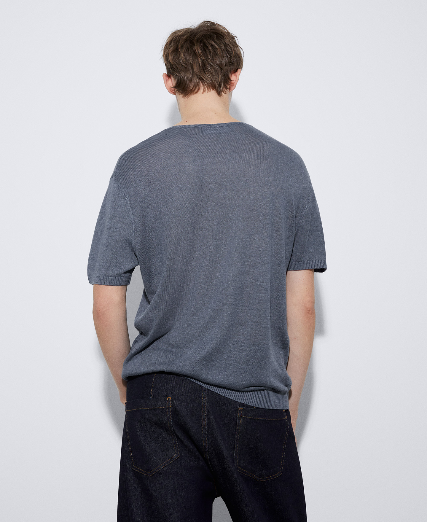 Linen knitted crew neck t-shirt image number 2