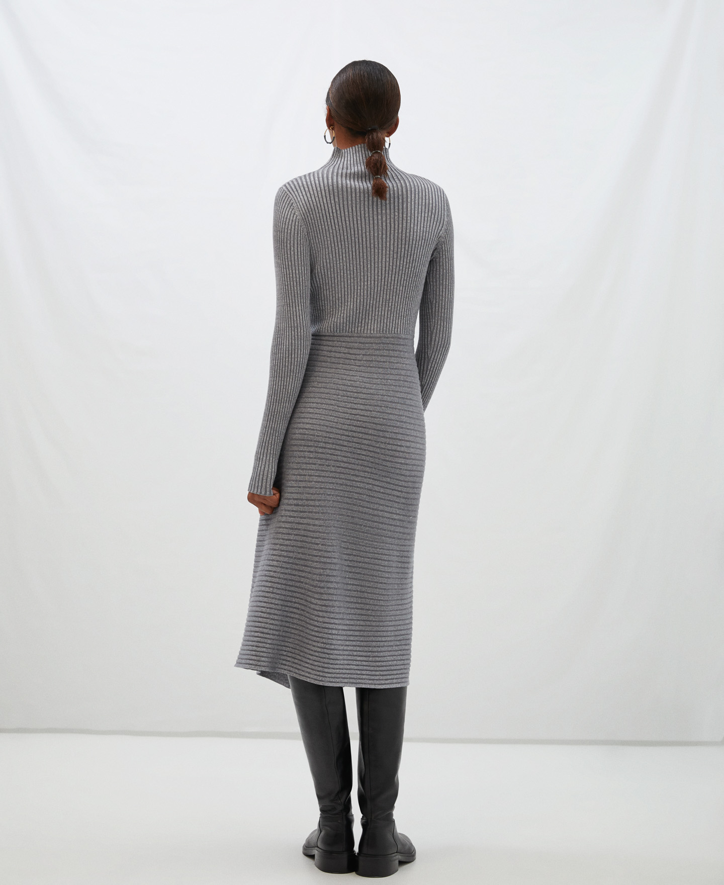 Asymmetrical ribbed knit dress image number 2