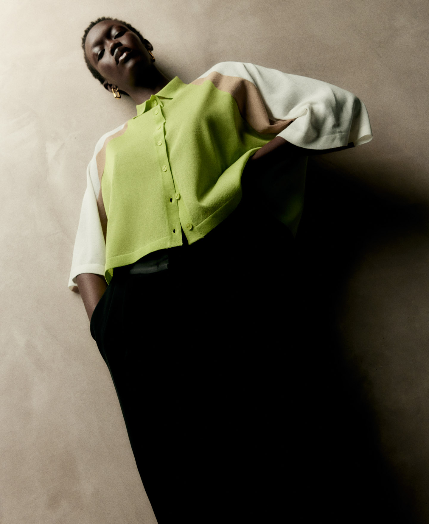 Semitransparent knitted jacket image number 0