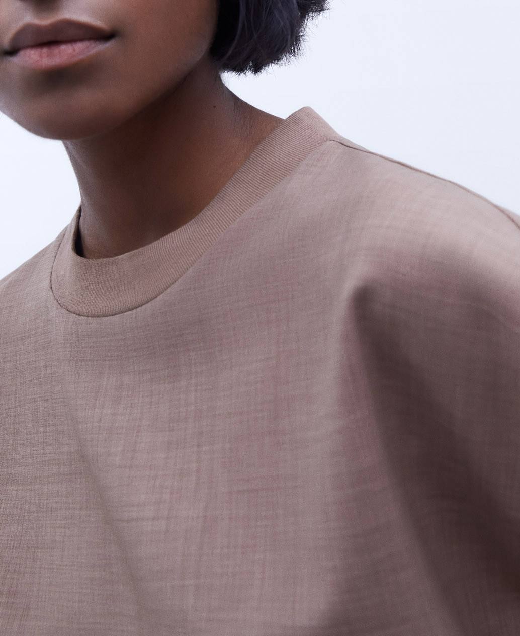 Side vents T-shirt image number 3