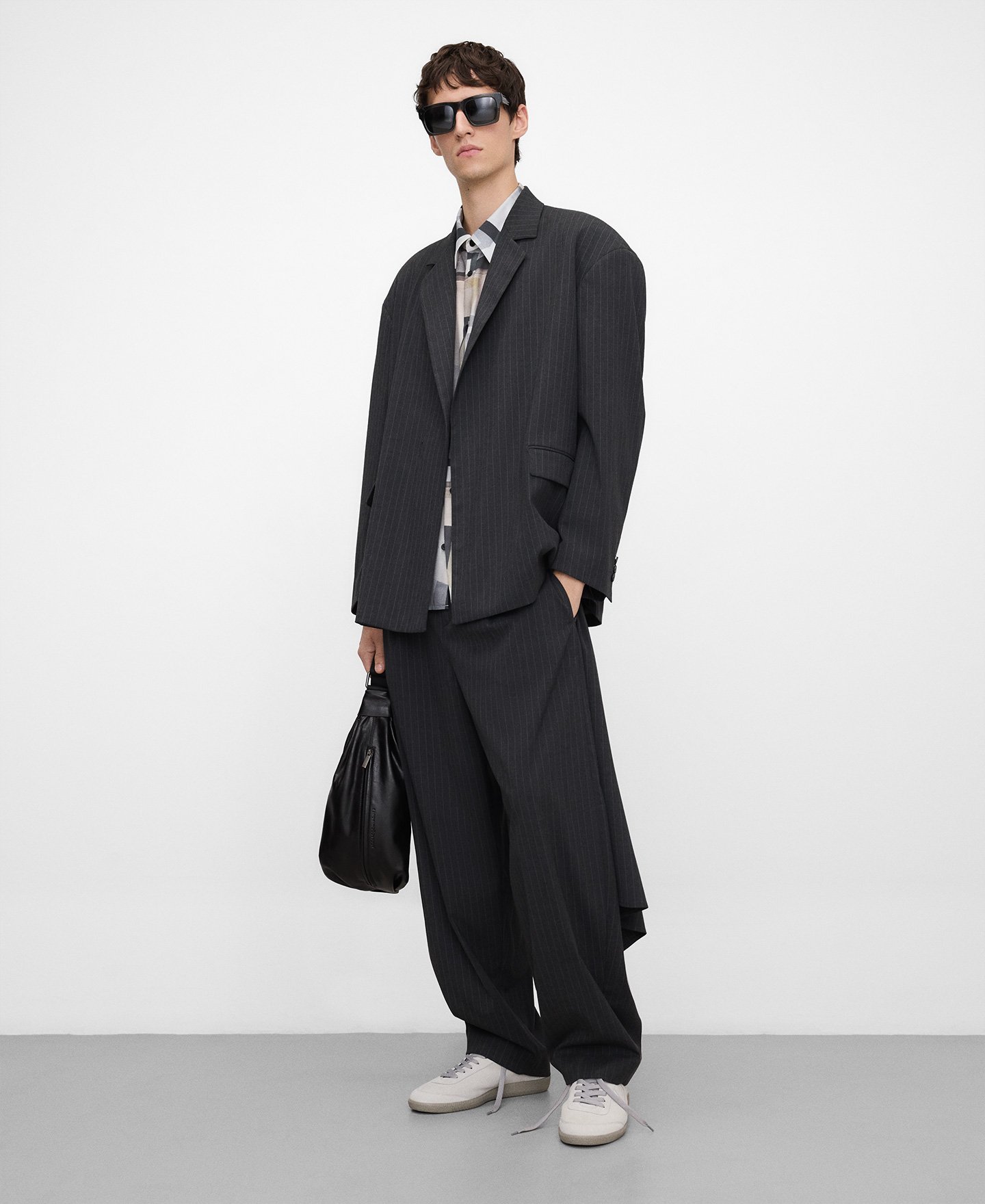 Printed oversize shirt man image number 4